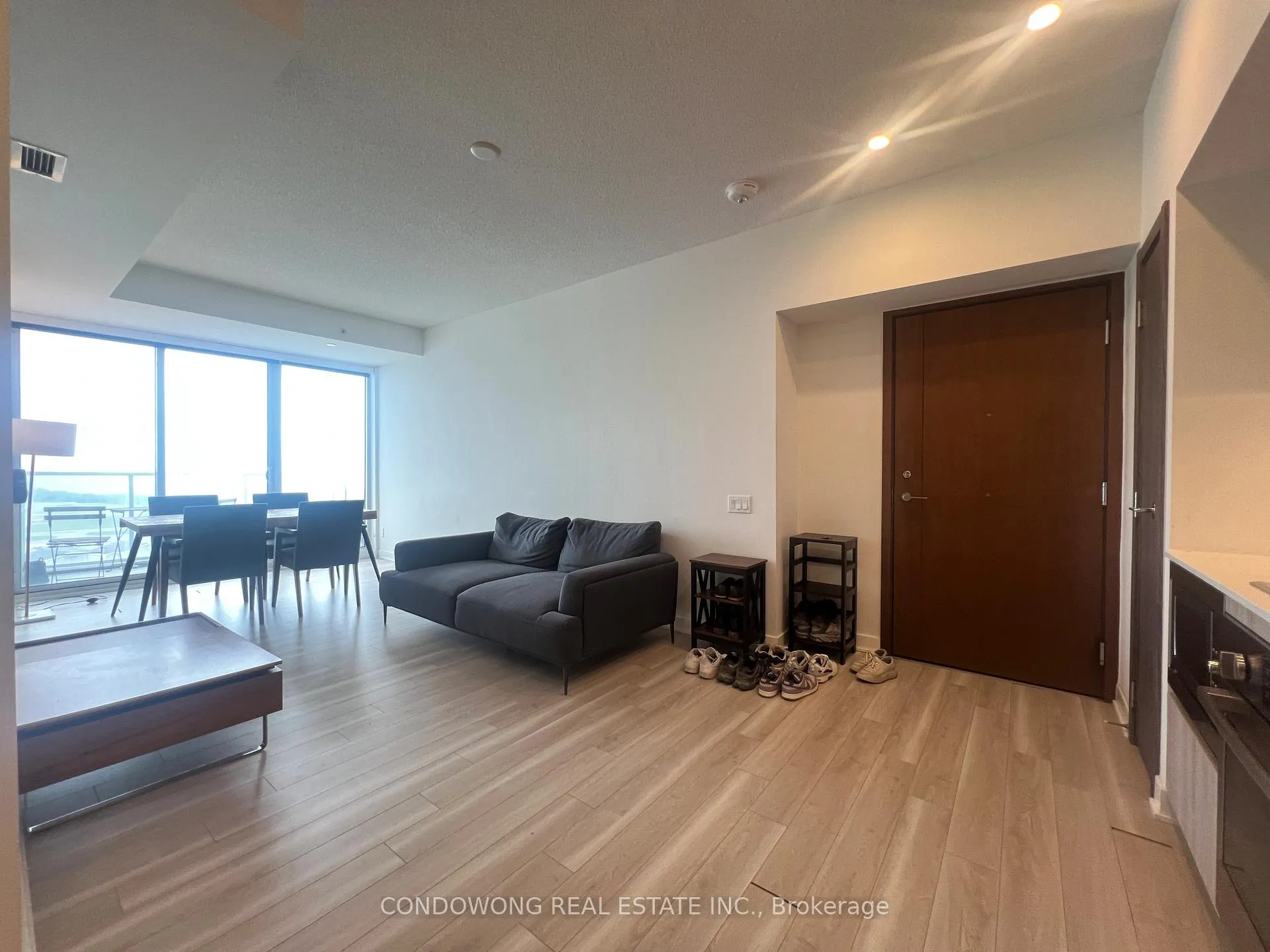 Photo 1 of Unit 3315, 17 Bathurst Street, Toronto, Waterfront Communities — HOMEH