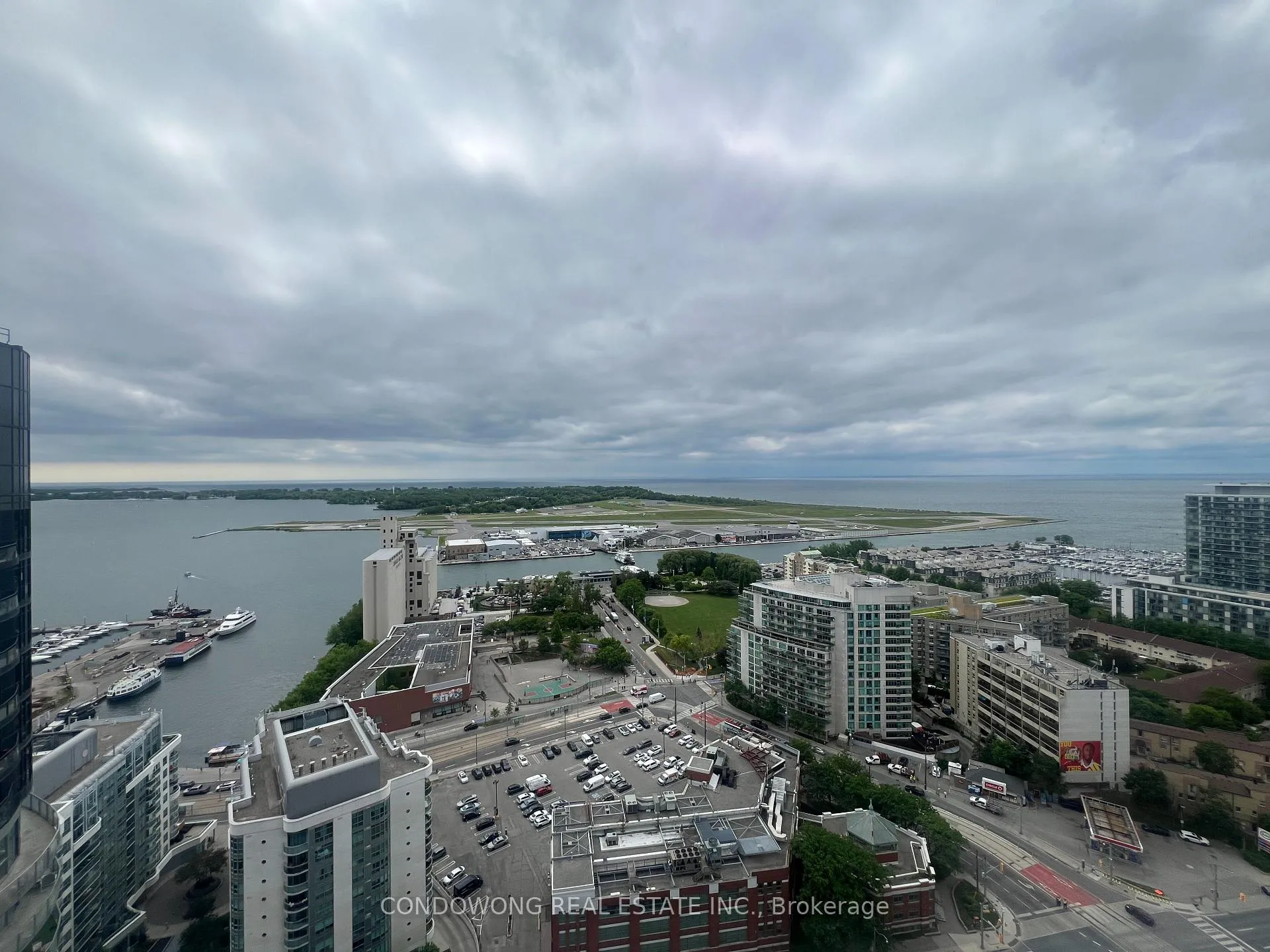 Photo 11 of Unit 3315, 17 Bathurst Street, Toronto, Waterfront Communities — HOMEH