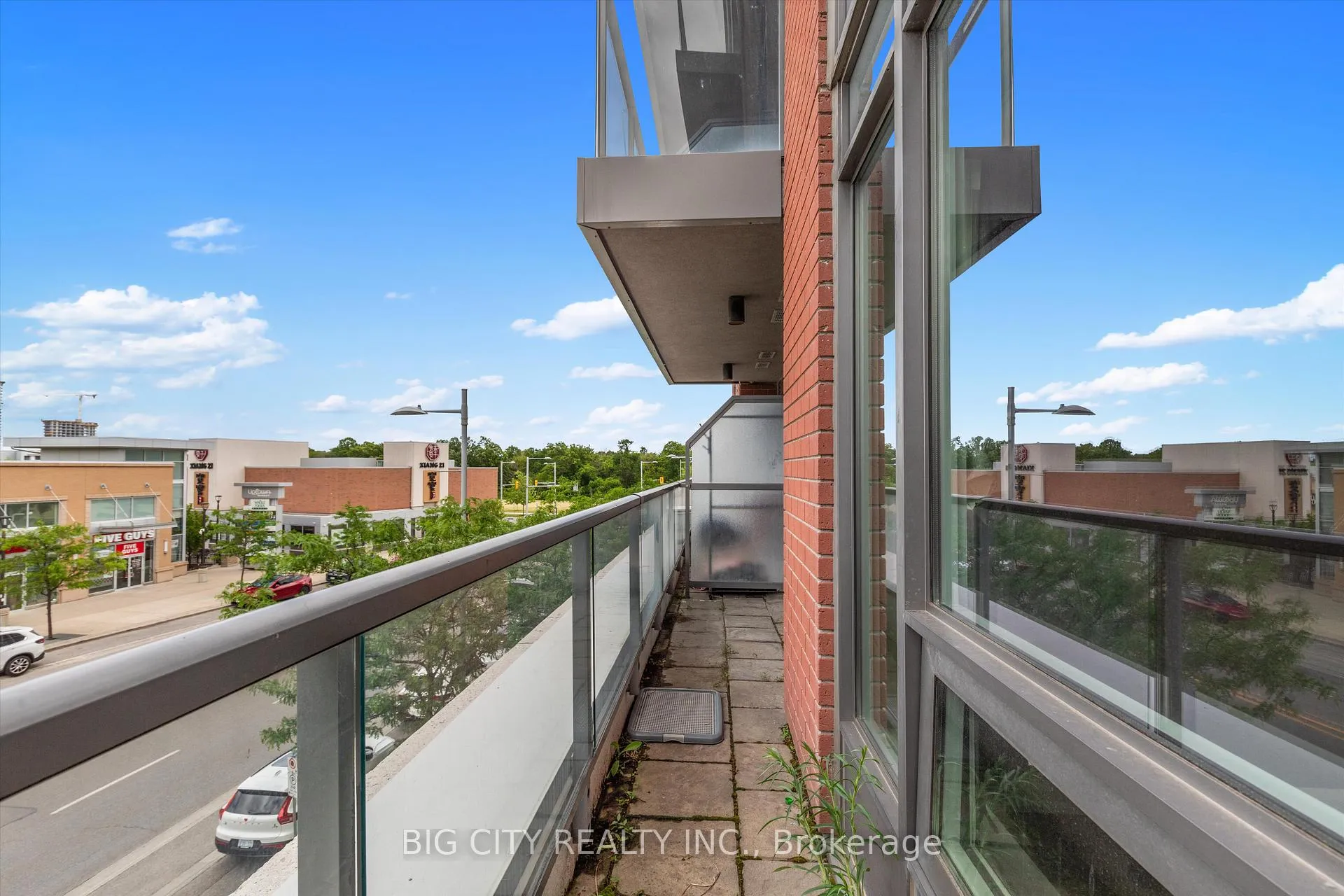 Photo 21 of Unit 312, 8200 Birchmount Road, Markham, Unionville — HOMEH