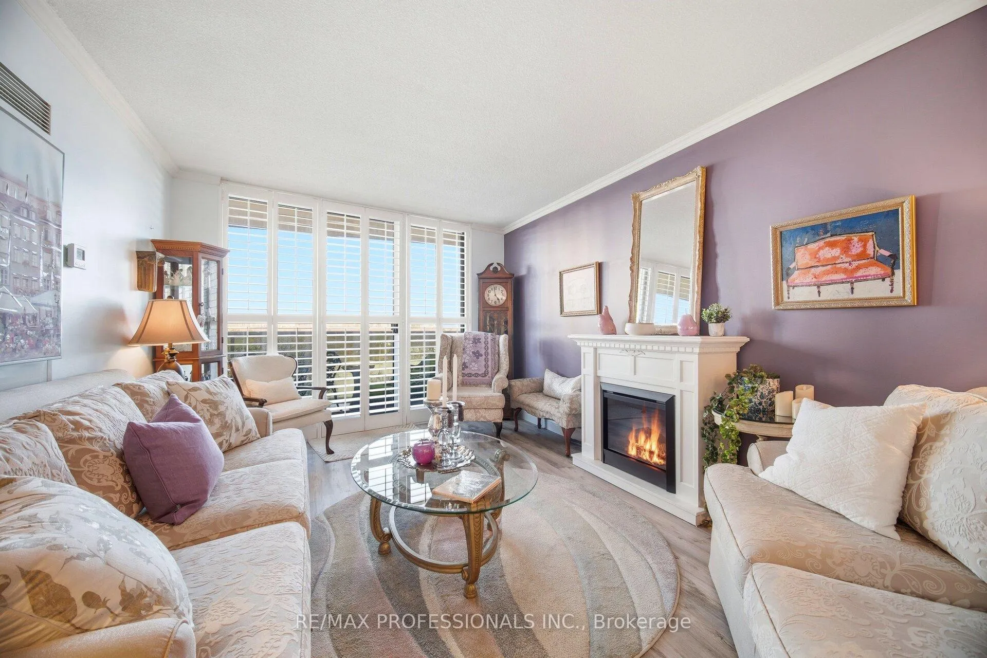 Photo 15 of Unit 705, 299 Mill Road, Etobicoke, Markland Wood — HOMEH