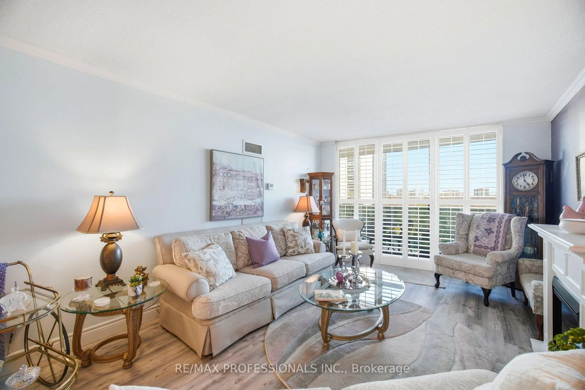 Photo 16 of Unit 705, 299 Mill Road, Etobicoke, Markland Wood — HOMEH
