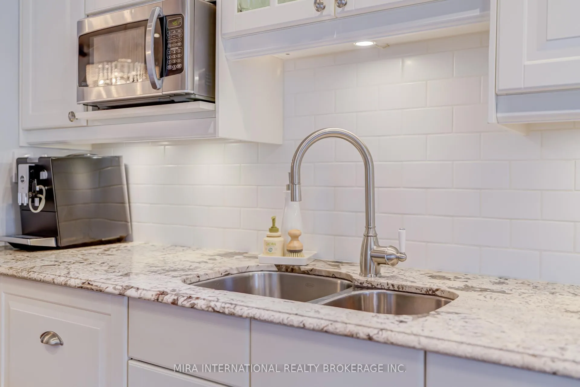 Photo 12 of 3 Hugo Avenue, Toronto, Dovercourt-Wallace Emerson-Junction — HOMEH