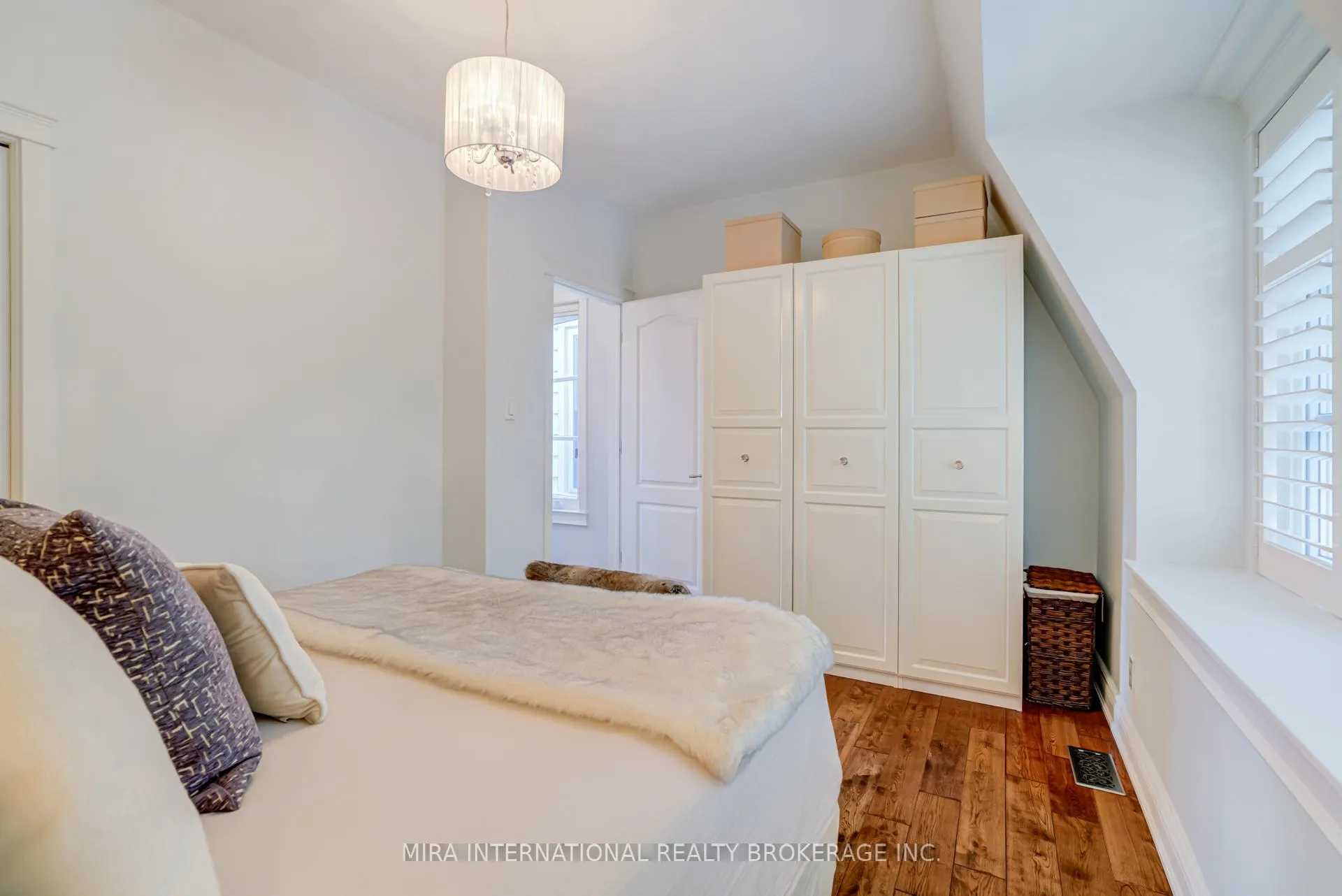 Photo 22 of 3 Hugo Avenue, Toronto, Dovercourt-Wallace Emerson-Junction — HOMEH