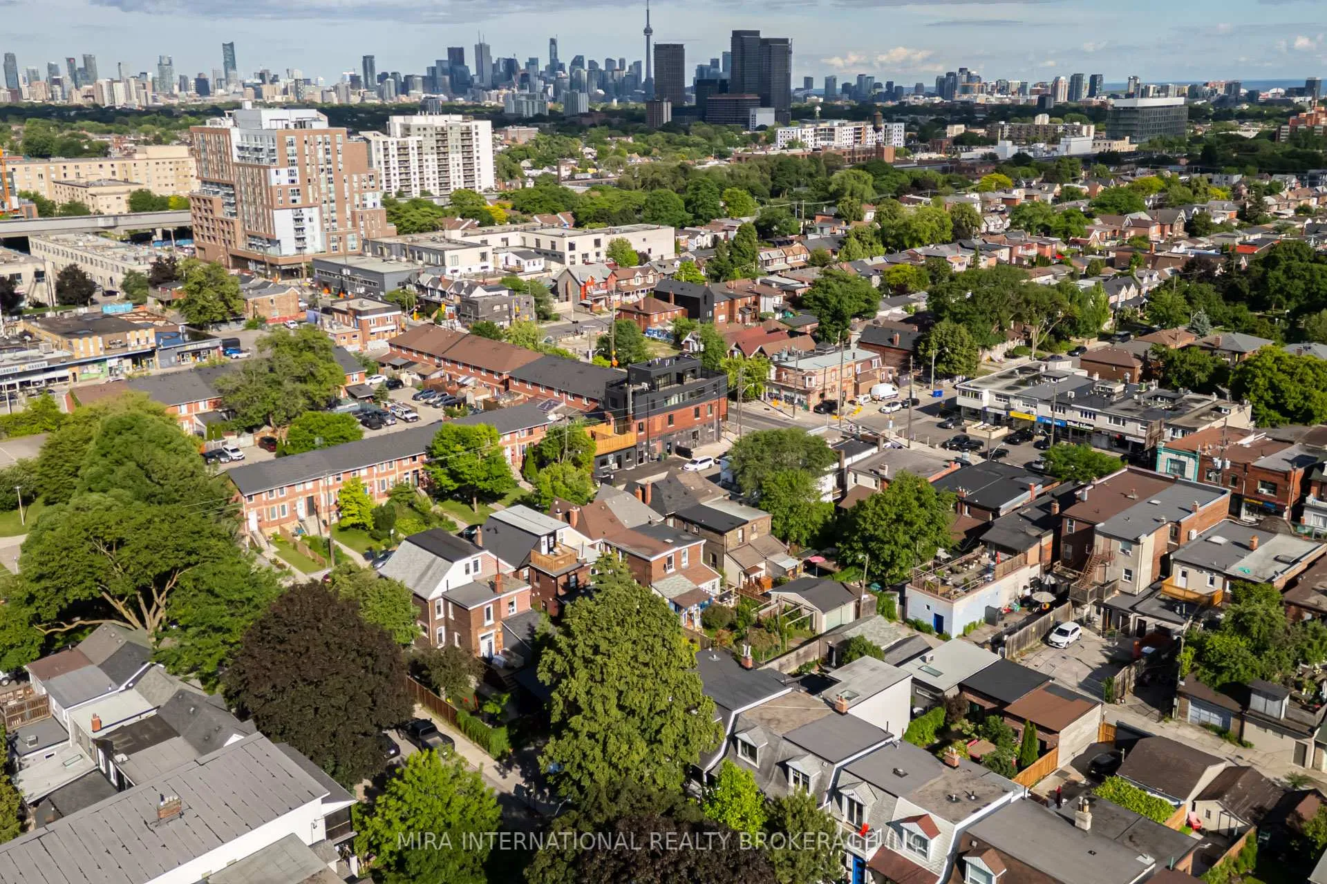 Photo 39 of 3 Hugo Avenue, Toronto, Dovercourt-Wallace Emerson-Junction — HOMEH