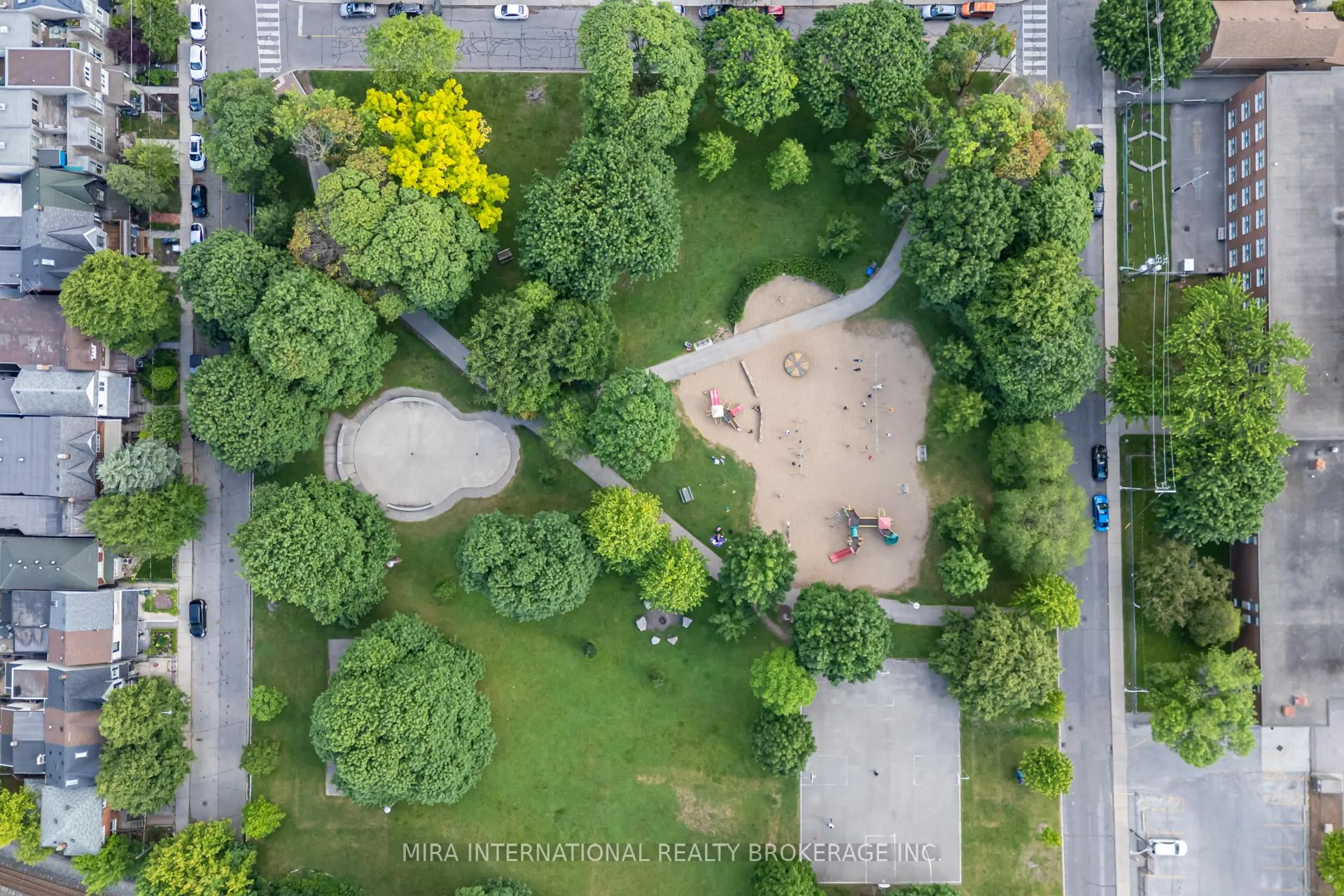 Photo 40 of 3 Hugo Avenue, Toronto, Dovercourt-Wallace Emerson-Junction — HOMEH