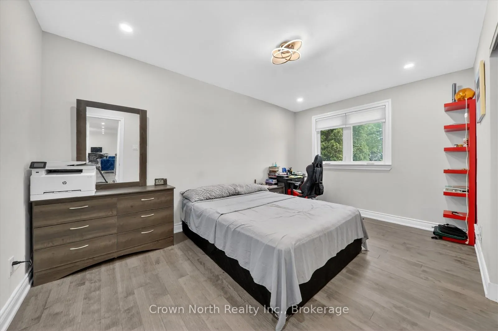 Photo 23 of 85 Portico Drive, Scarborough, Woburn — HOMEH