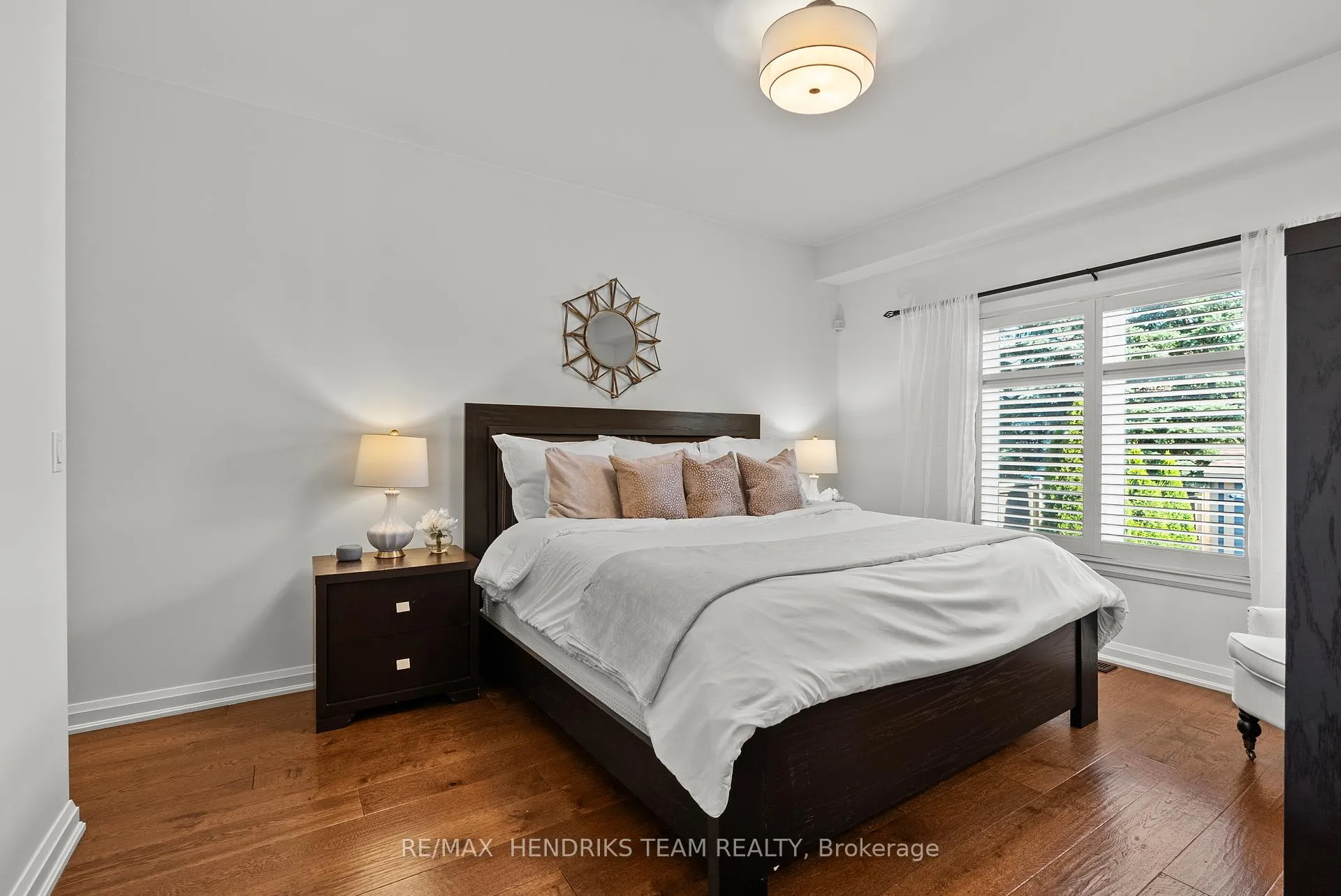 Photo 18 of 85 Videl Crescent N, St. Catharines, Grapeview — HOMEH