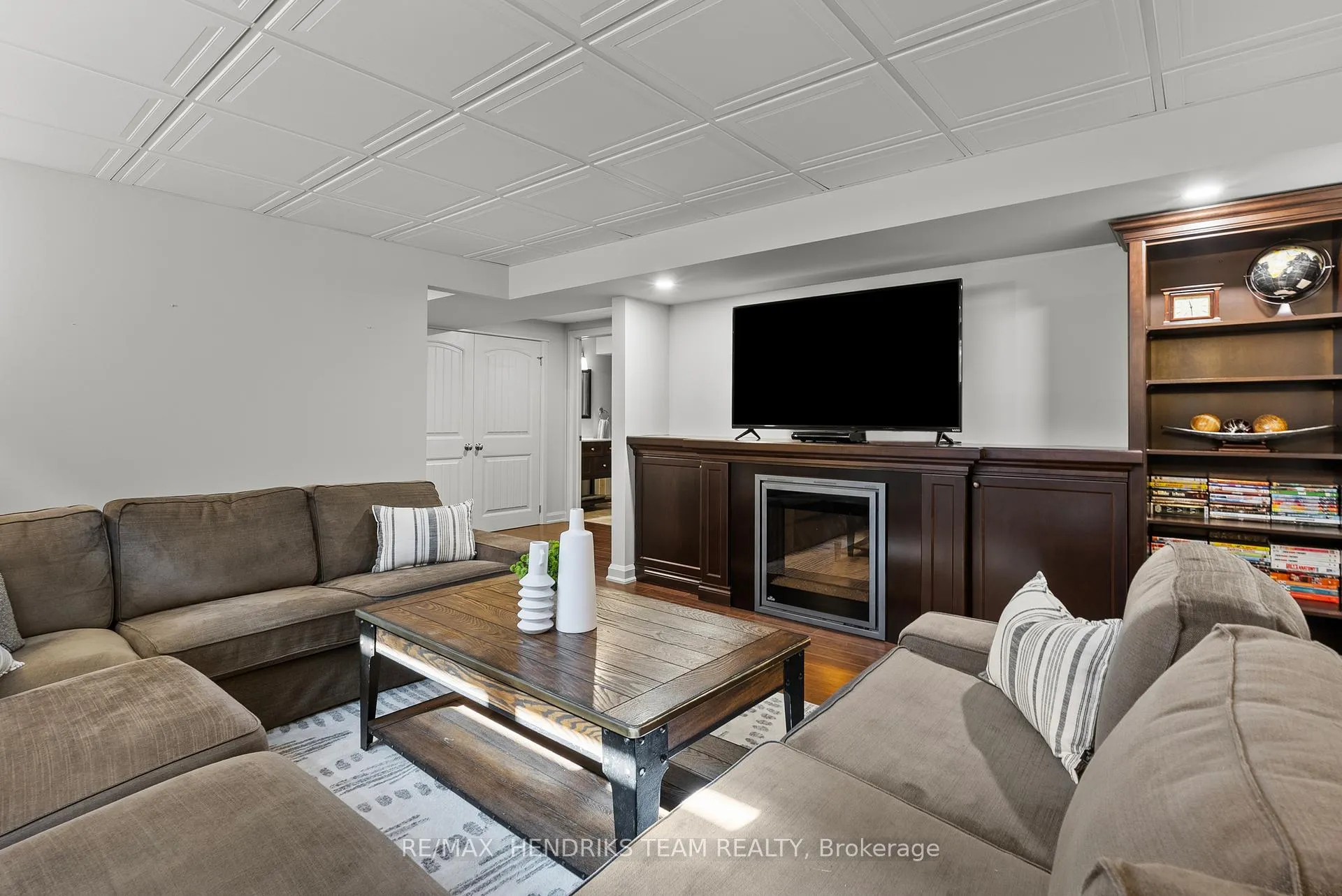 Photo 31 of 85 Videl Crescent N, St. Catharines, Grapeview — HOMEH