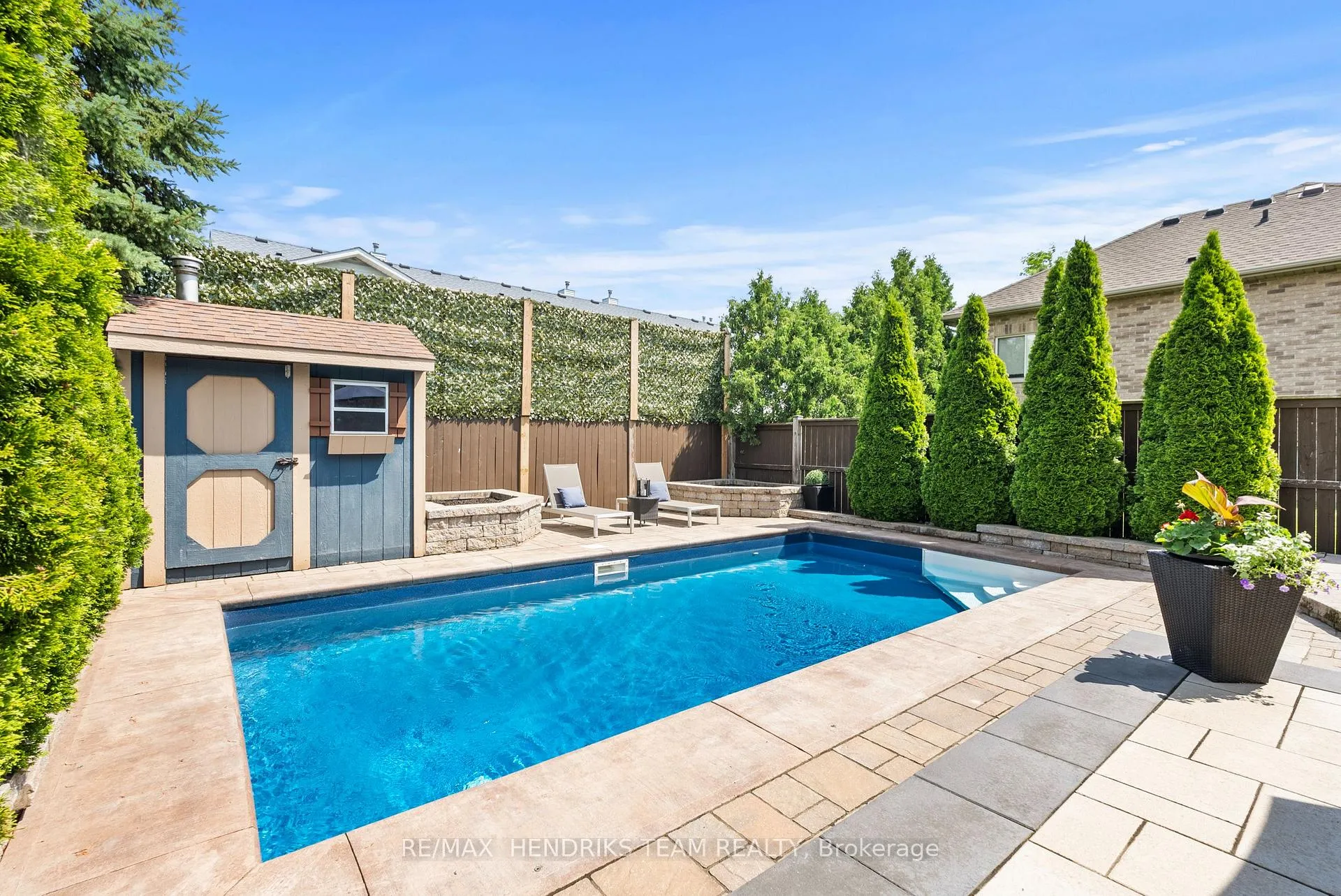 Photo 39 of 85 Videl Crescent N, St. Catharines, Grapeview — HOMEH