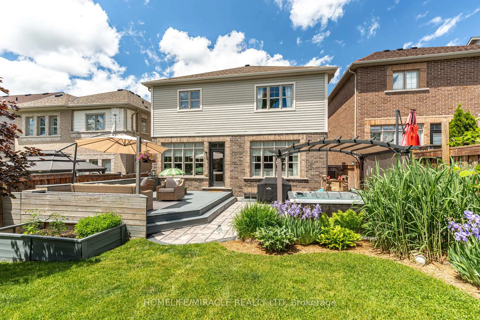 Photo 47 of 45 Burke Street, New Tecumseth, Alliston — HOMEH