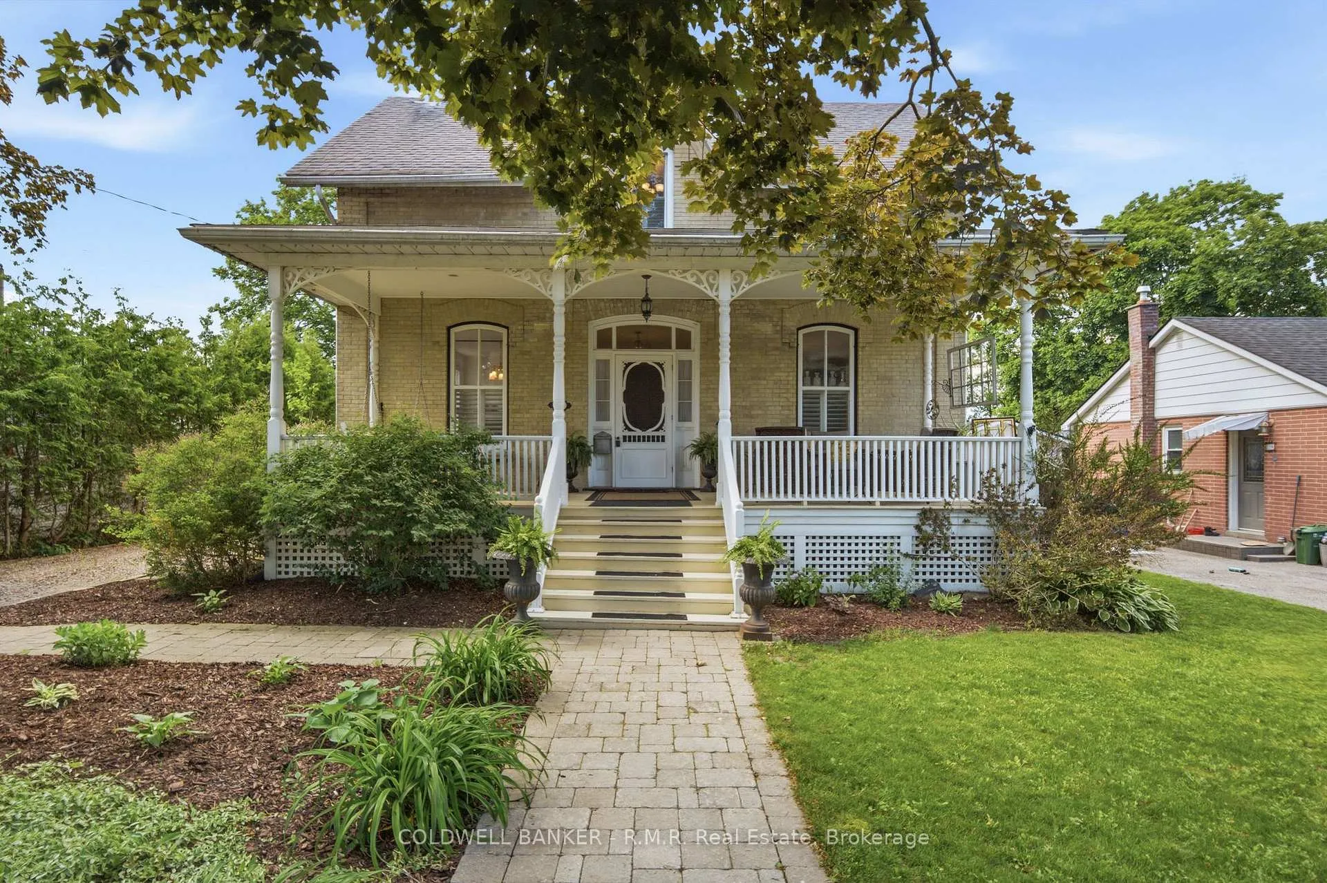 Photo 1 of 22 Elgin Street, Kawartha Lakes, Lindsay — HOMEH