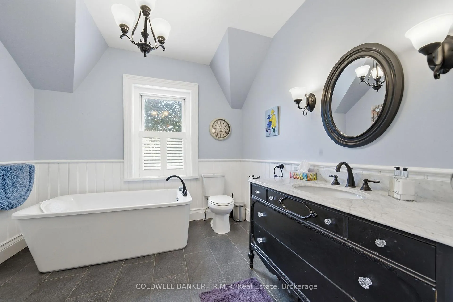 Photo 33 of 22 Elgin Street, Kawartha Lakes, Lindsay — HOMEH