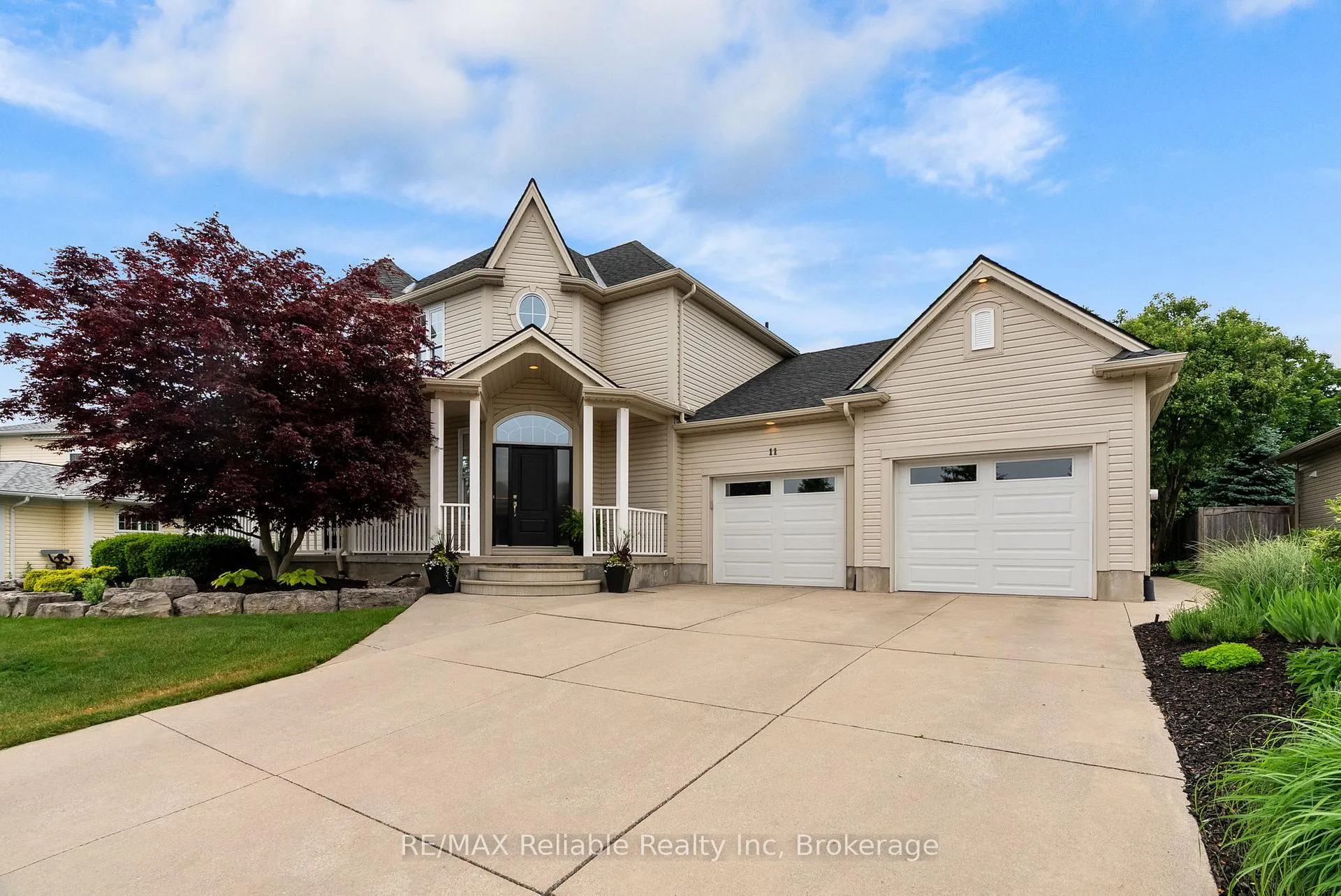 Photo 5 of 11 Harbour Court, Bluewater, Bayfield — HOMEH