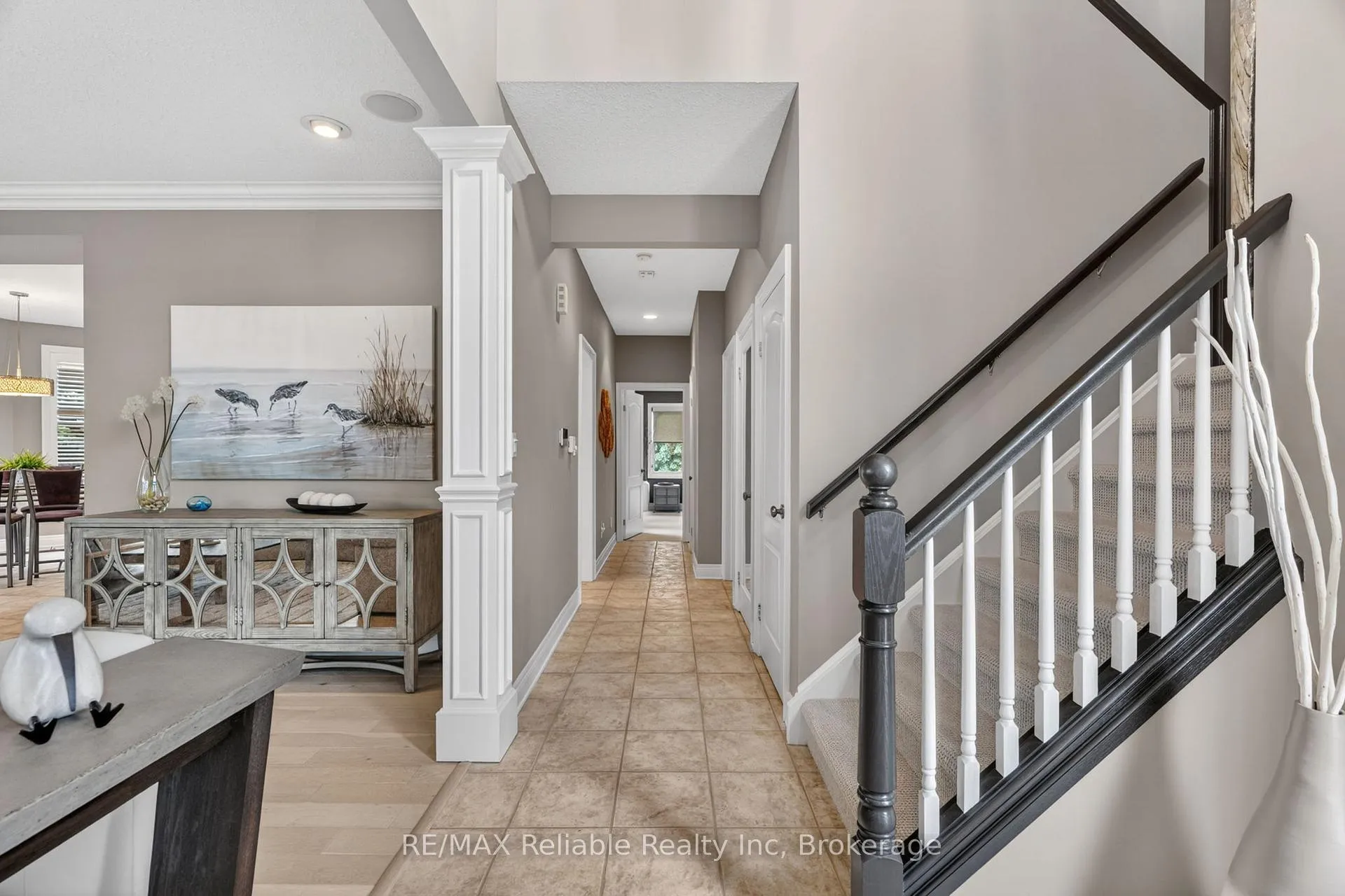 Photo 9 of 11 Harbour Court, Bluewater, Bayfield — HOMEH