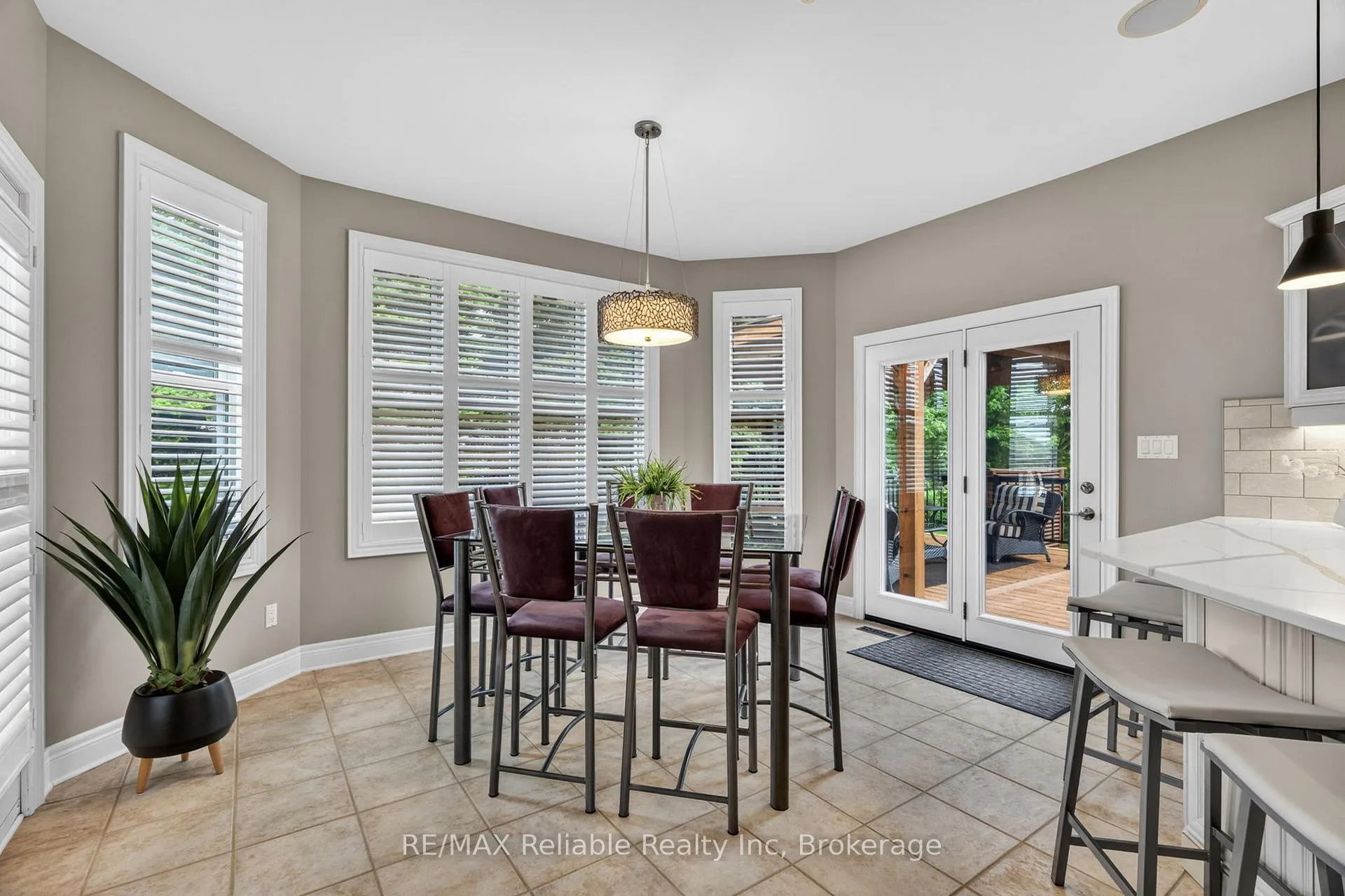 Photo 15 of 11 Harbour Court, Bluewater, Bayfield — HOMEH
