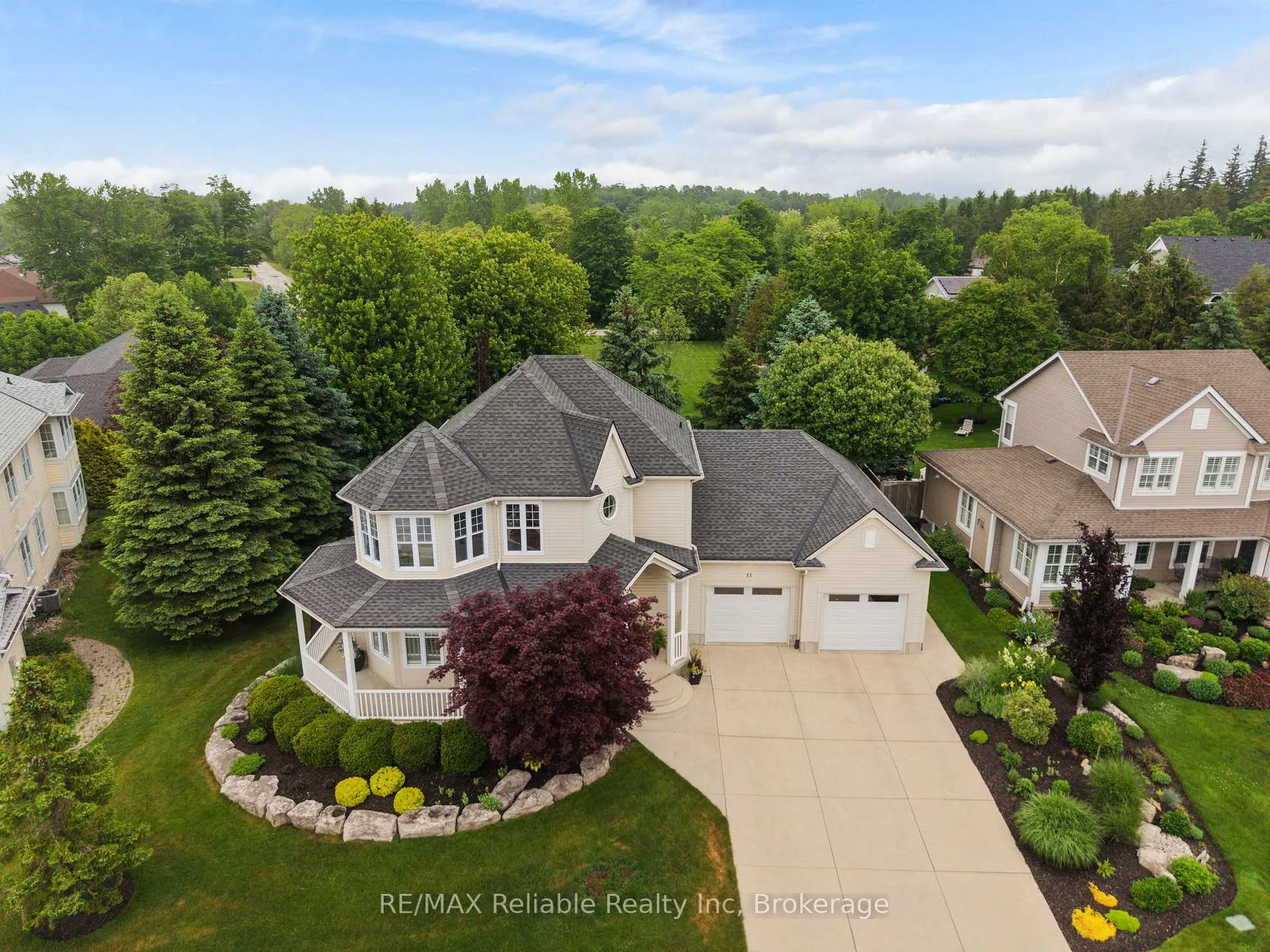 Photo 48 of 11 Harbour Court, Bluewater, Bayfield — HOMEH