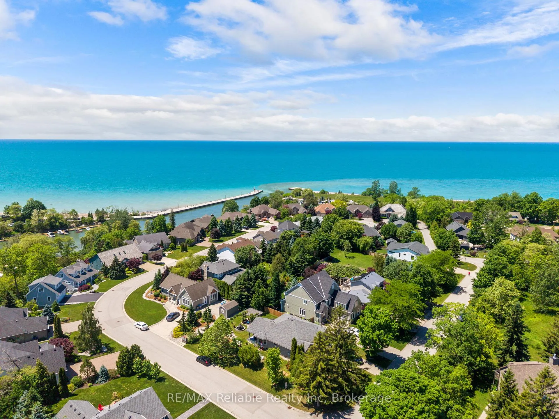 Photo 50 of 11 Harbour Court, Bluewater, Bayfield — HOMEH