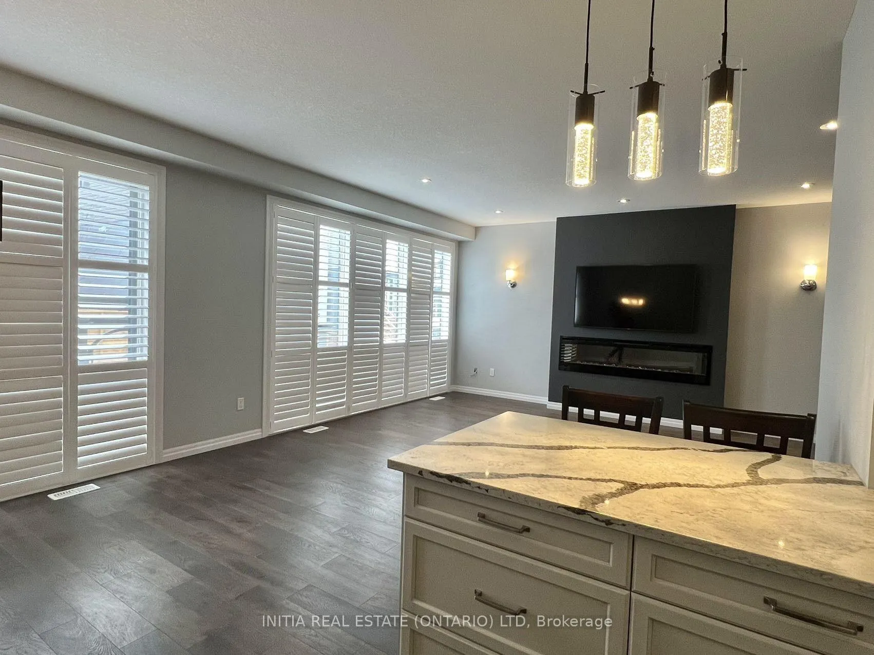 Photo 10 of Unit 25, 1820 Canvas Way, London, North B — HOMEH
