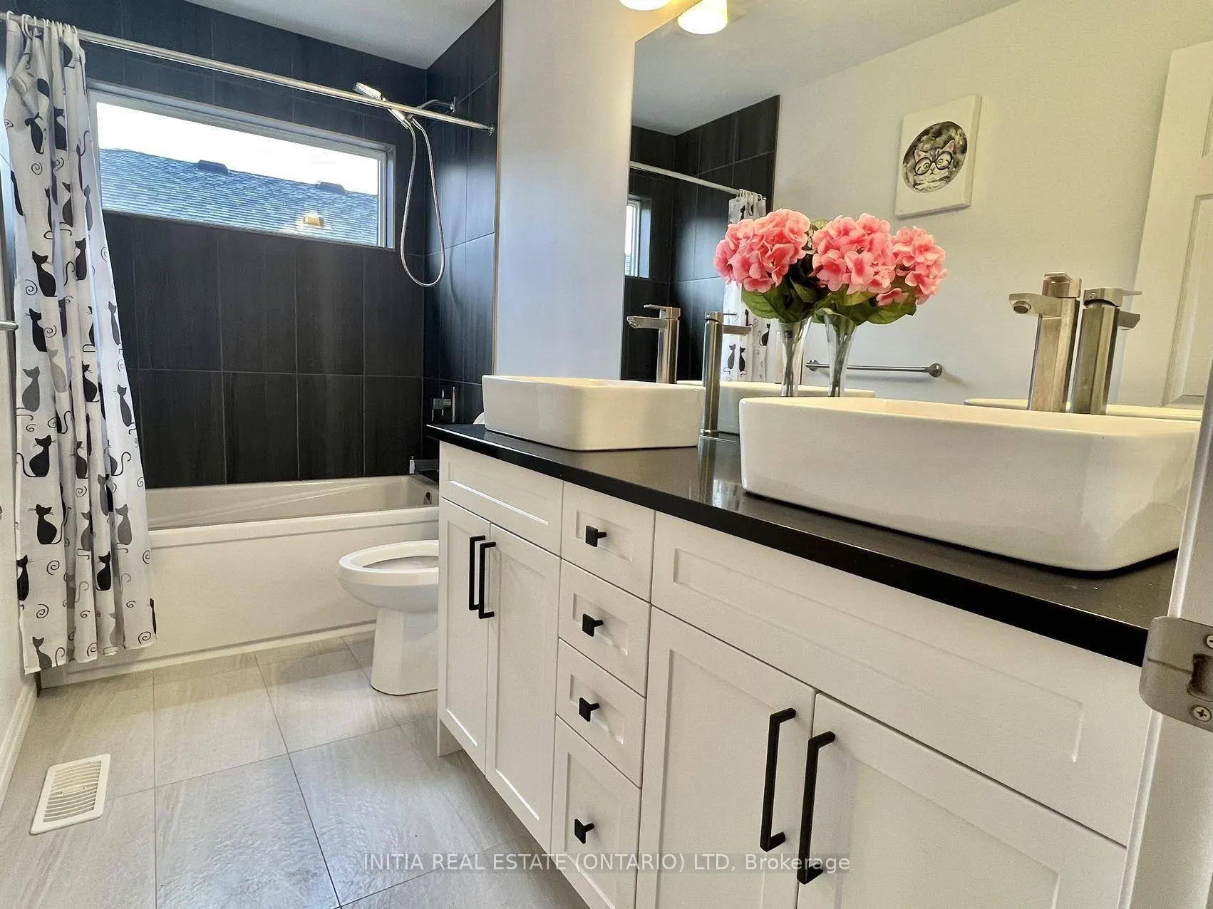 Photo 19 of Unit 25, 1820 Canvas Way, London, North B — HOMEH