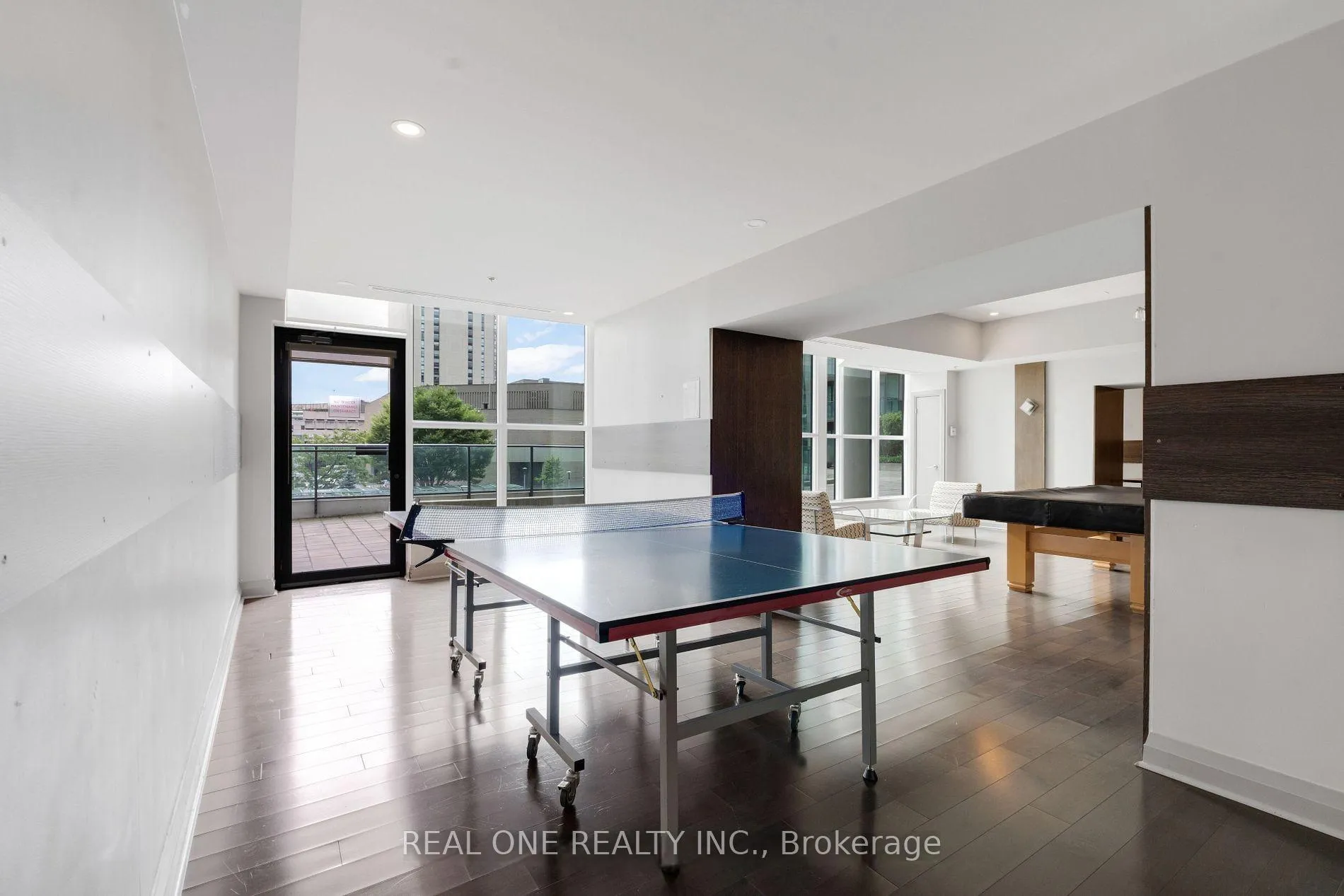 Photo 37 of Unit 3511, 16 Harbour Street, Toronto, Waterfront Communities — HOMEH