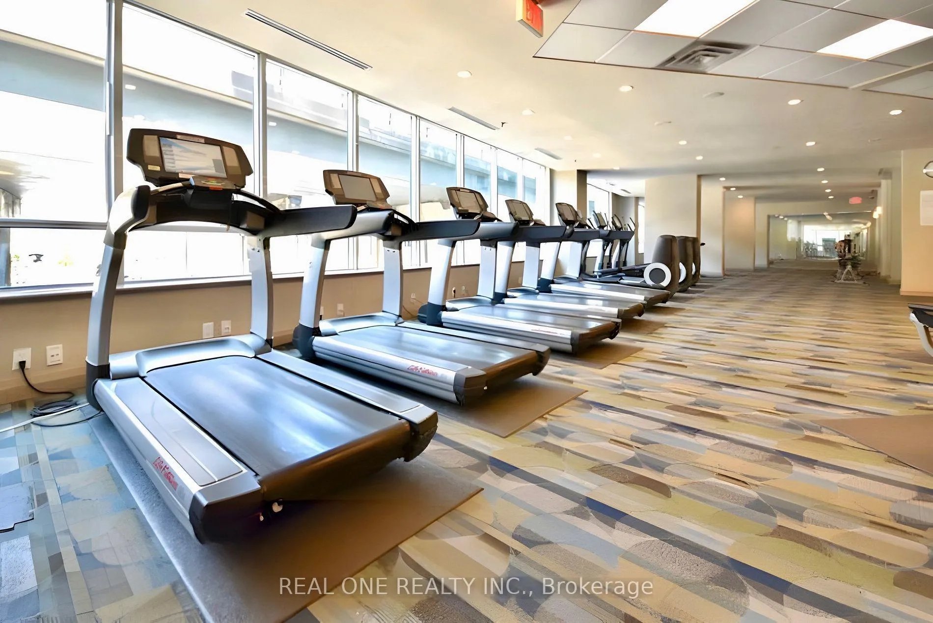 Photo 38 of Unit 3511, 16 Harbour Street, Toronto, Waterfront Communities — HOMEH