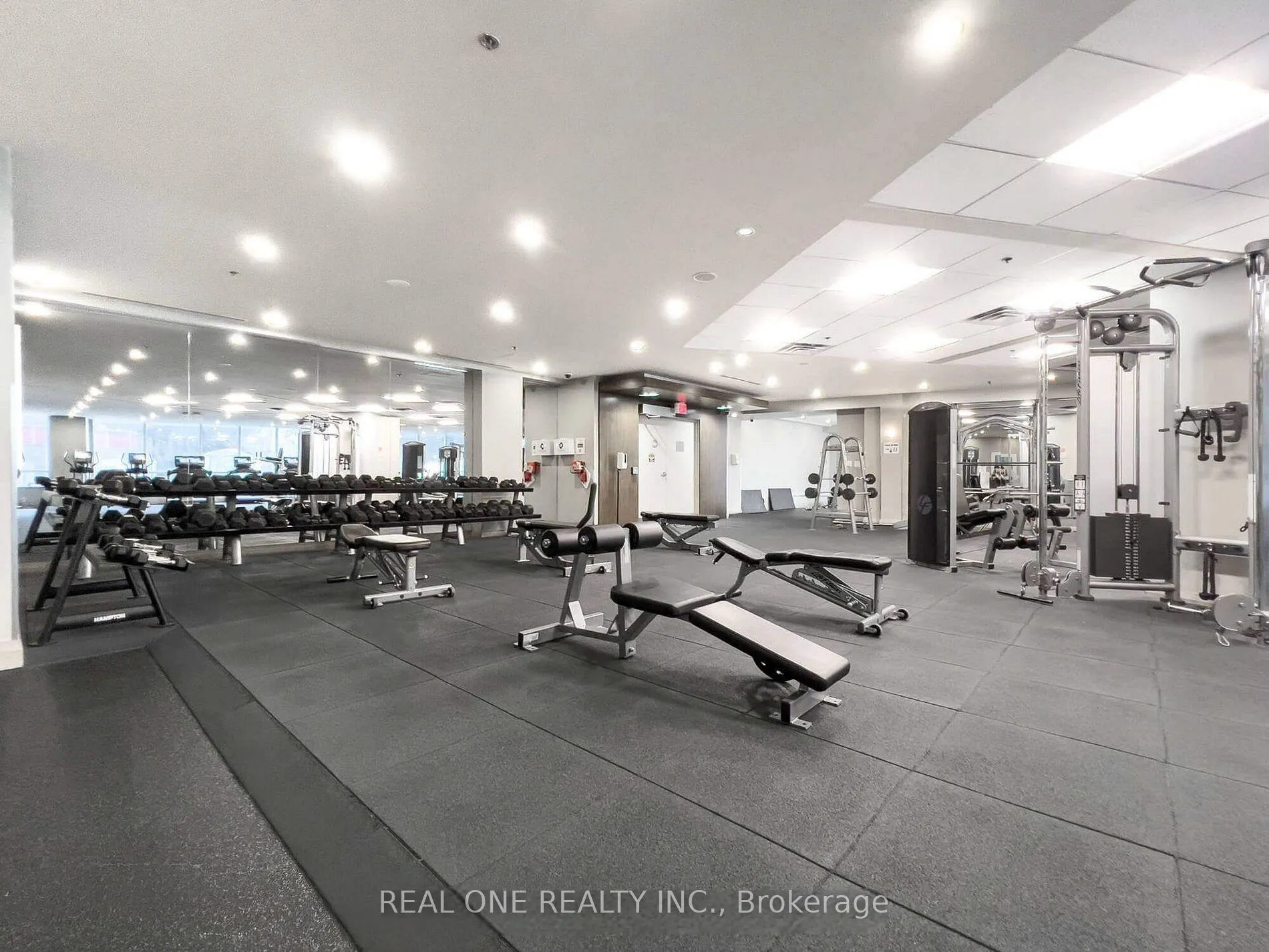 Photo 39 of Unit 3511, 16 Harbour Street, Toronto, Waterfront Communities — HOMEH