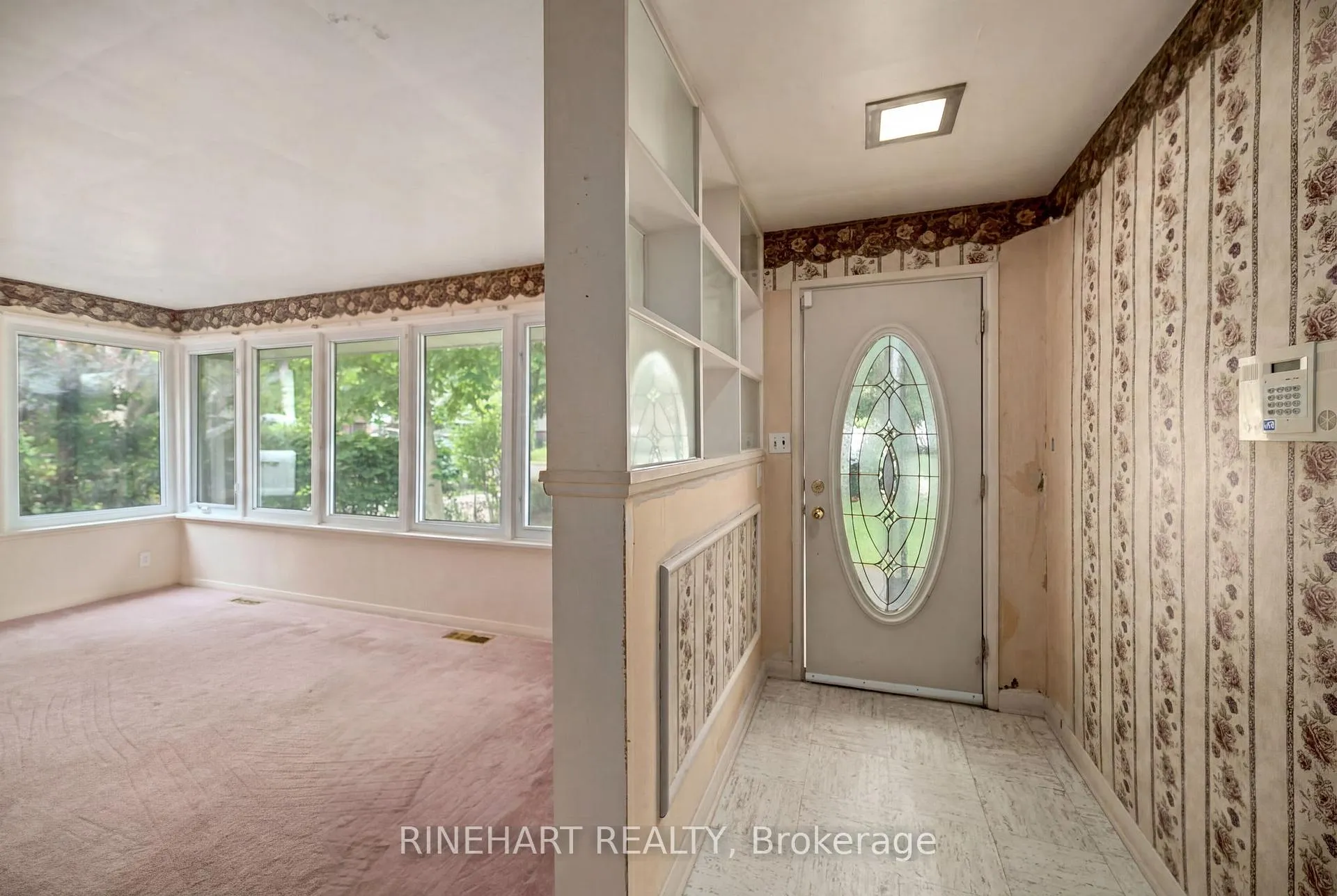 Photo 4 of 330 Connington Street, London, South G — HOMEH