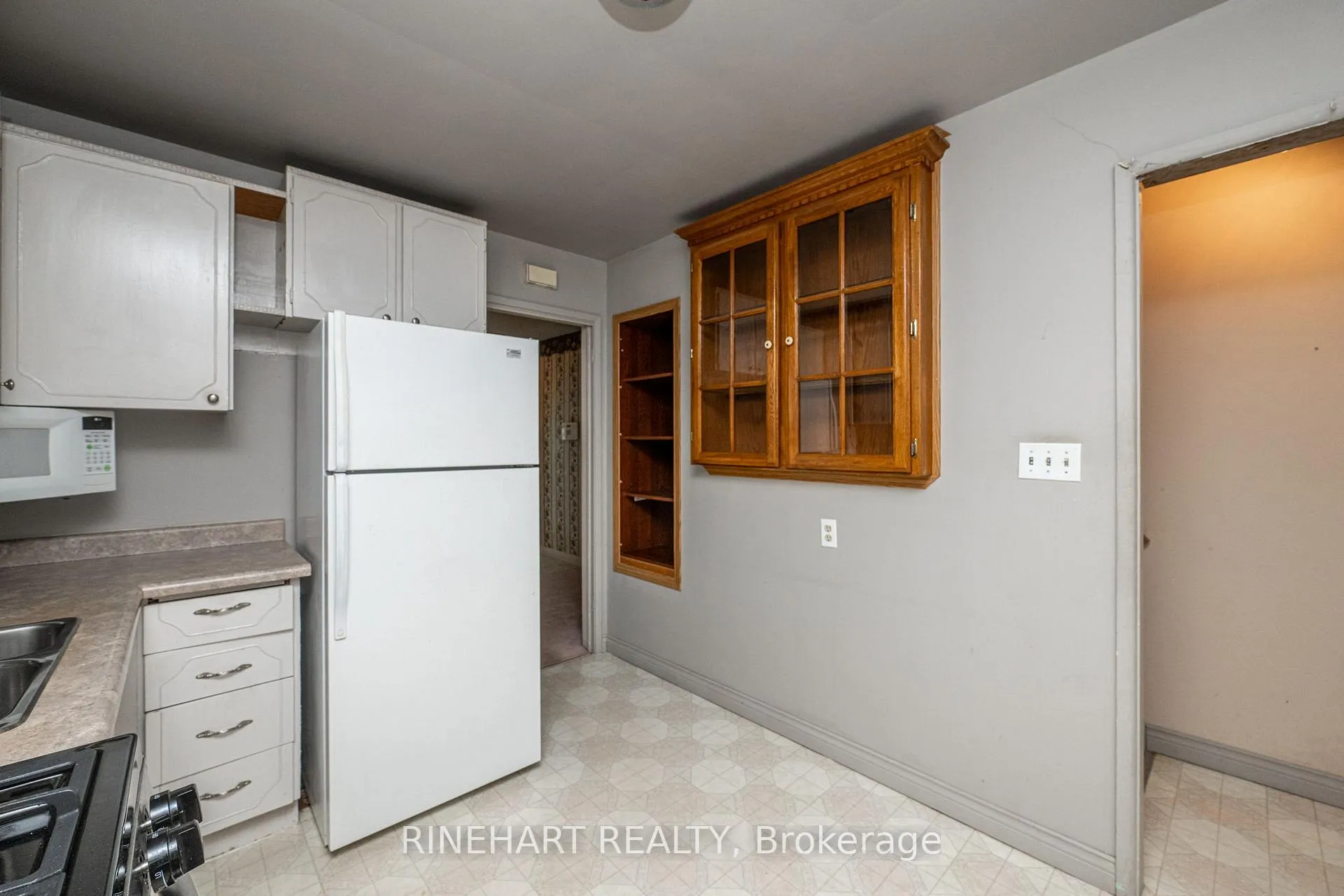 Photo 11 of 330 Connington Street, London, South G — HOMEH