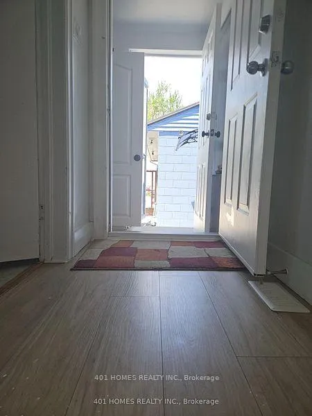 Photo 8 of 1092 Brydges Street, London, East M — HOMEH