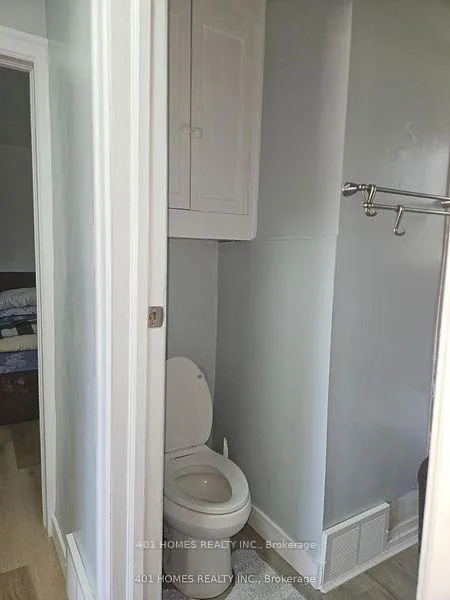 Photo 14 of 1092 Brydges Street, London, East M — HOMEH