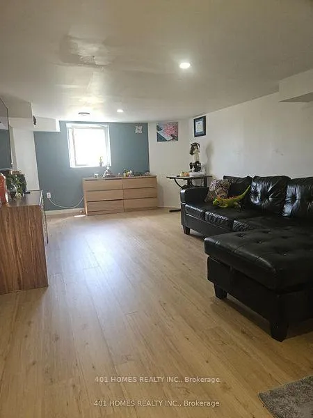Photo 40 of 1092 Brydges Street, London, East M — HOMEH