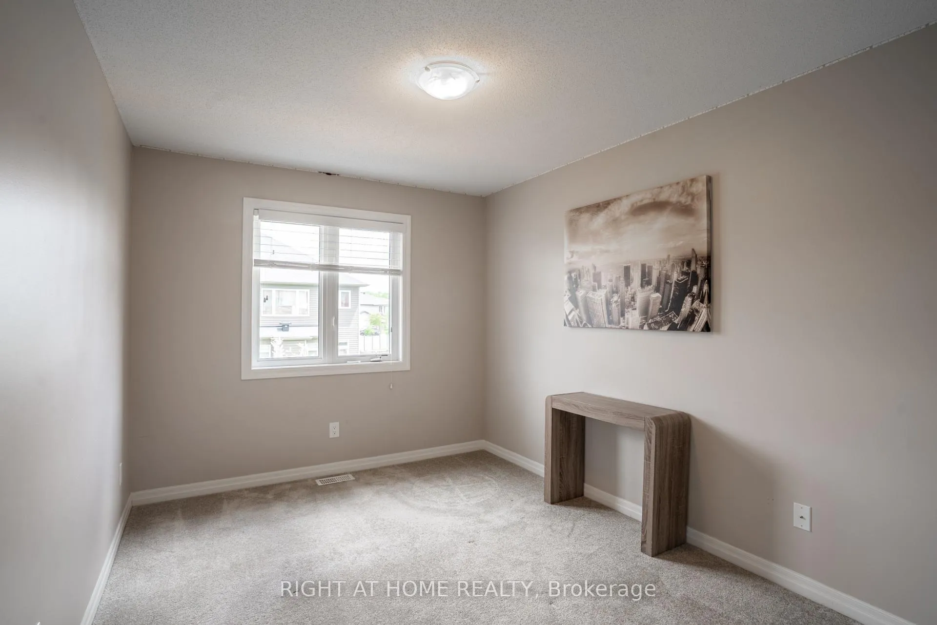 Photo 25 of 712 Brian Good Avenue, Ottawa, Riverside South/Gloucester Glen — HOMEH