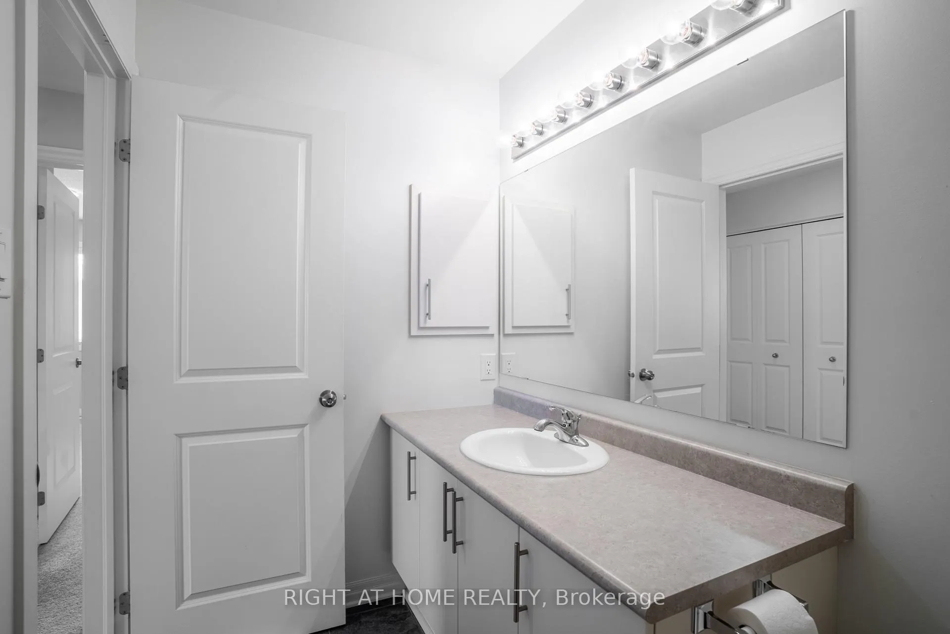 Photo 27 of 712 Brian Good Avenue, Ottawa, Riverside South/Gloucester Glen — HOMEH