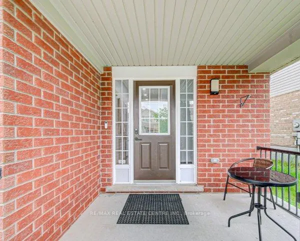 Photo 4 of 55 Isaiah Drive, Kitchener, Larentian West — HOMEH