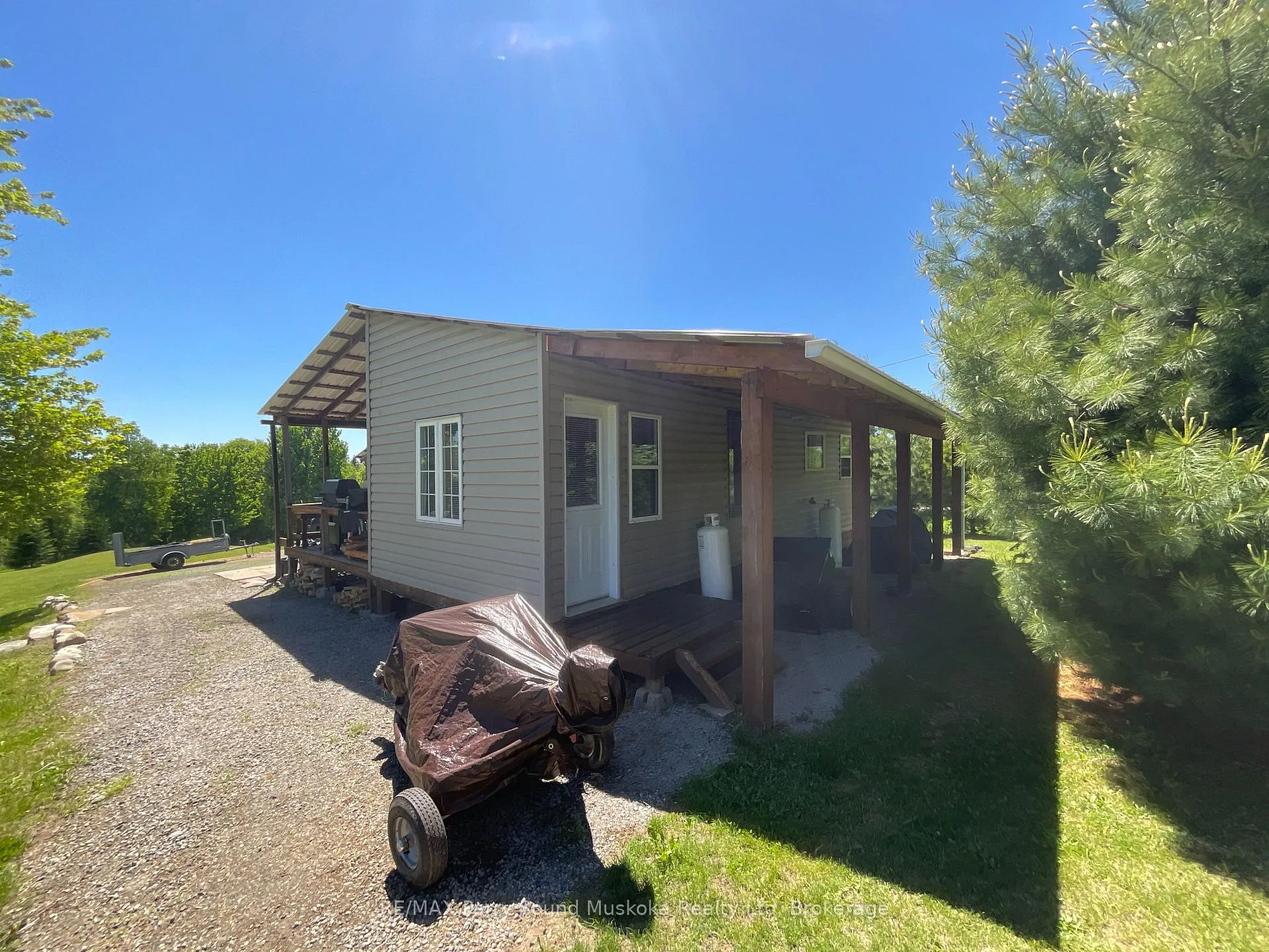 Photo 7 of 135 Daniel Drive, Parry Sound Remote Area, Restoule — HOMEH