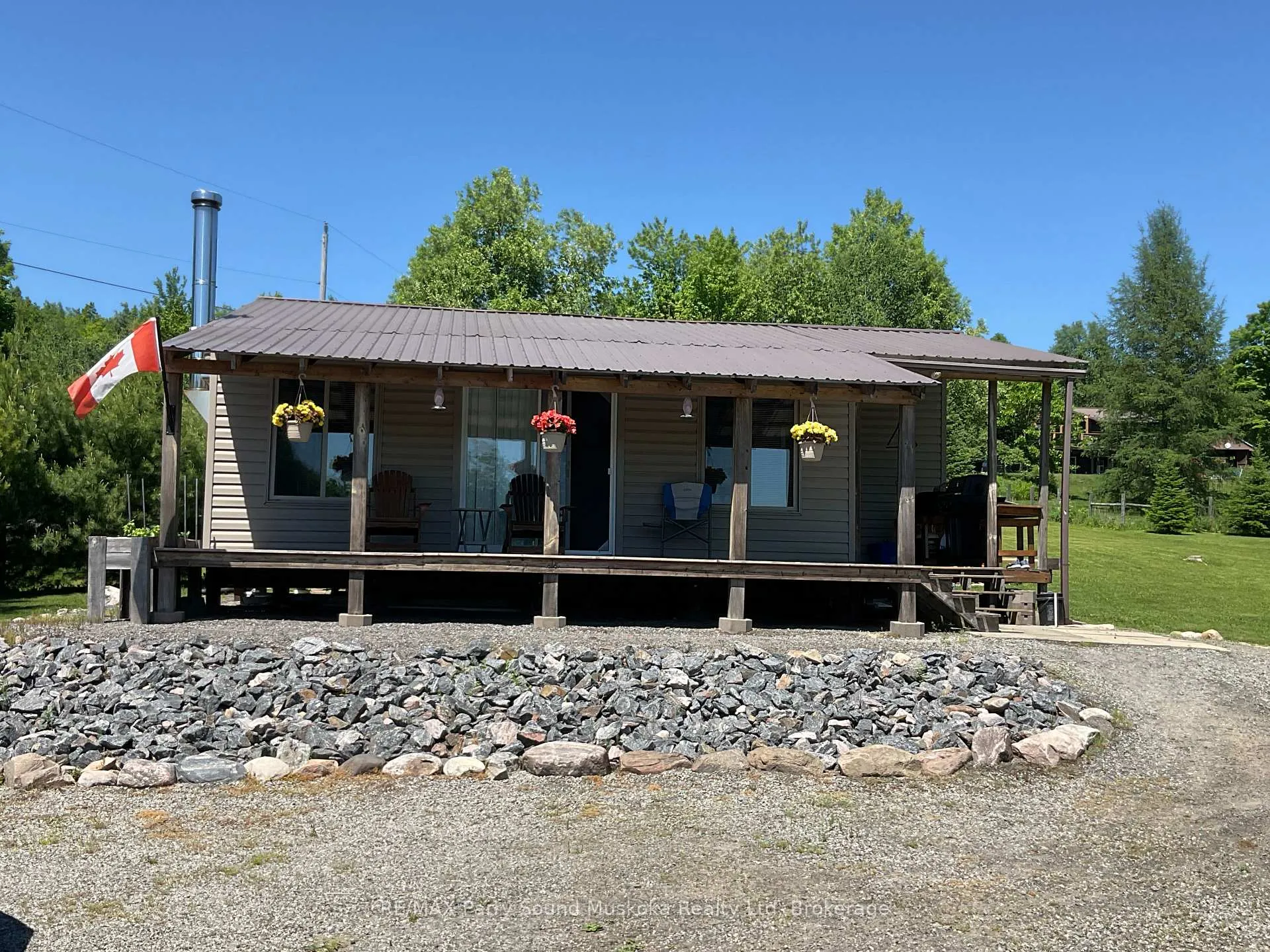Photo 8 of 135 Daniel Drive, Parry Sound Remote Area, Restoule — HOMEH