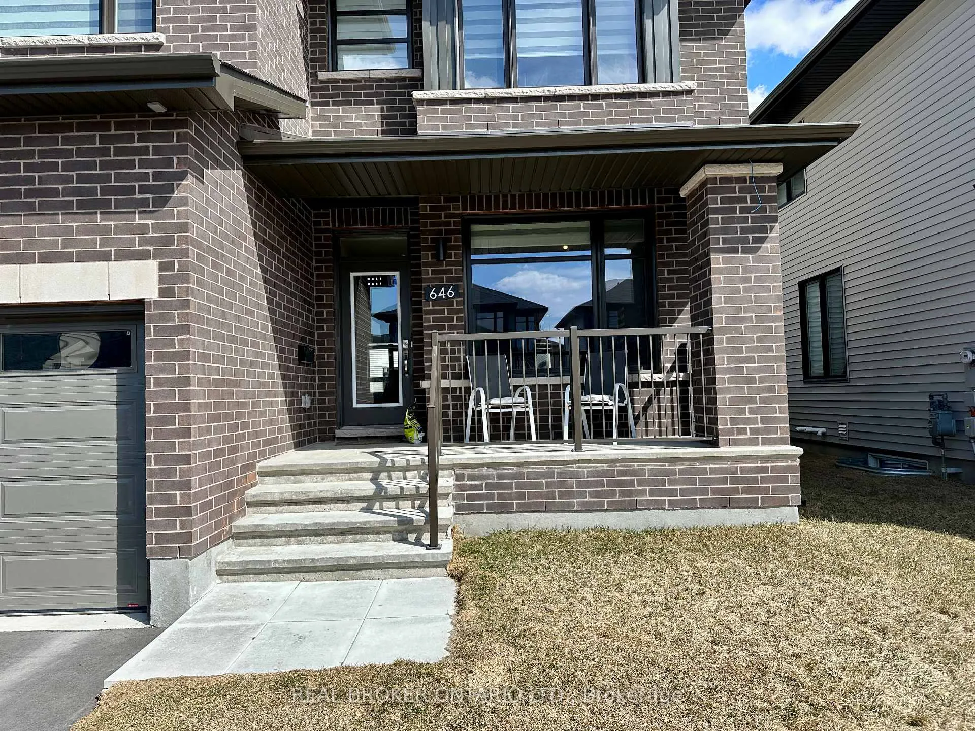 Photo 4 of 646 Gendarme Circle, Ottawa, Mer Bleue/Bradley Estates/Anderson Park — HOMEH