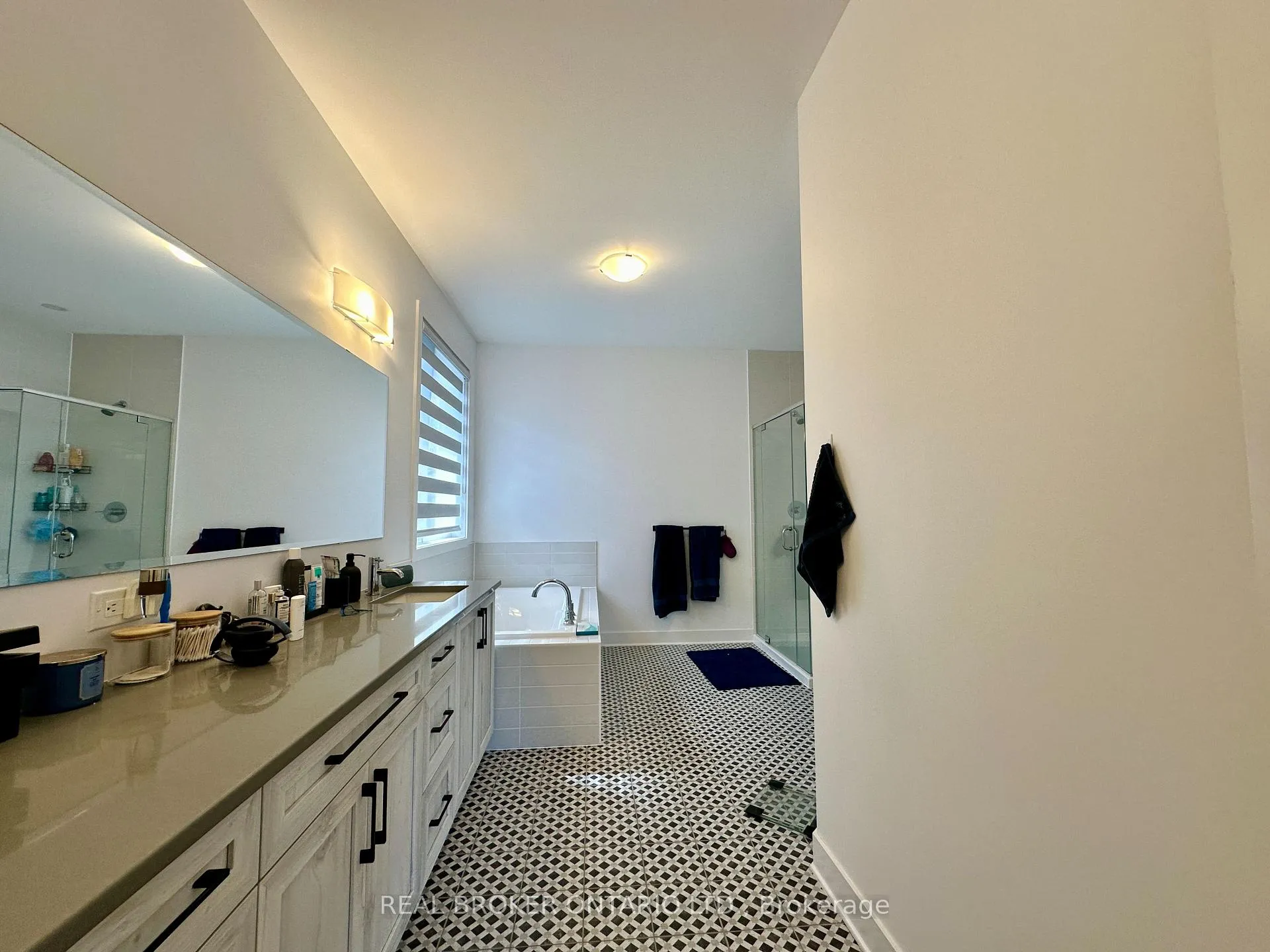 Photo 22 of 646 Gendarme Circle, Ottawa, Mer Bleue/Bradley Estates/Anderson Park — HOMEH