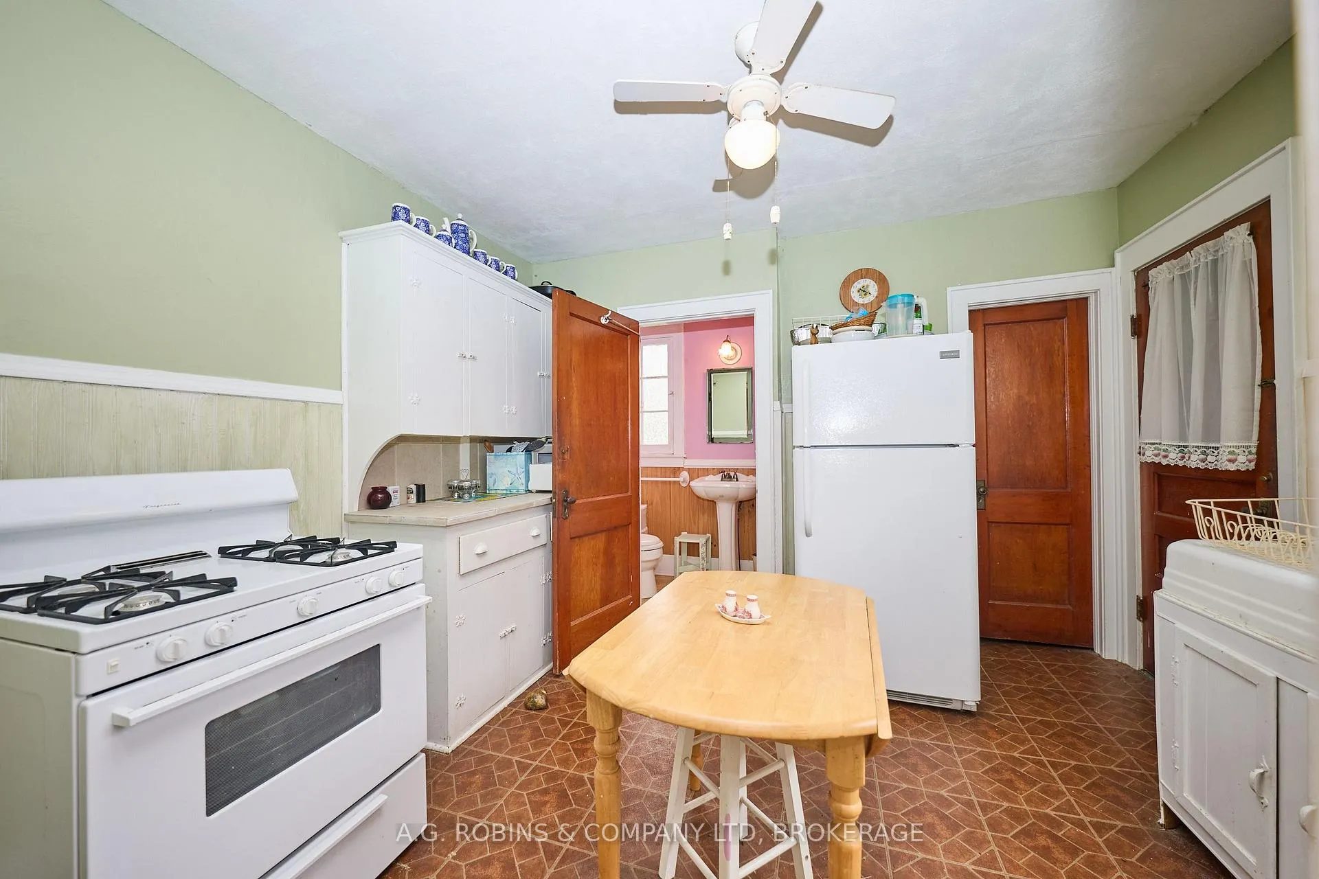 Photo 20 of 12645 Schooley Road, Wainfleet, Lakeshore — HOMEH