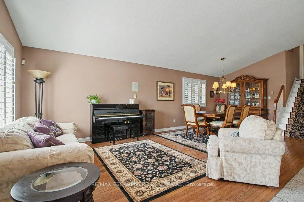 Photo 6 of 6 Theodore Drive, Hamilton, Jerome — HOMEH