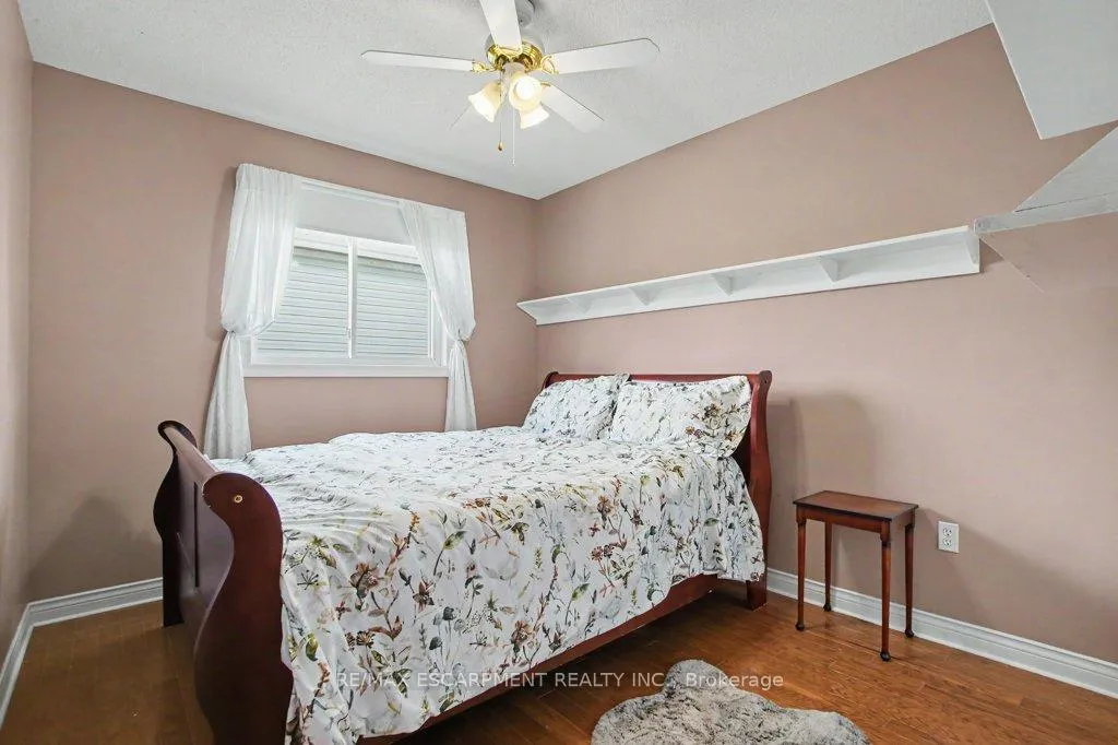 Photo 17 of 6 Theodore Drive, Hamilton, Jerome — HOMEH