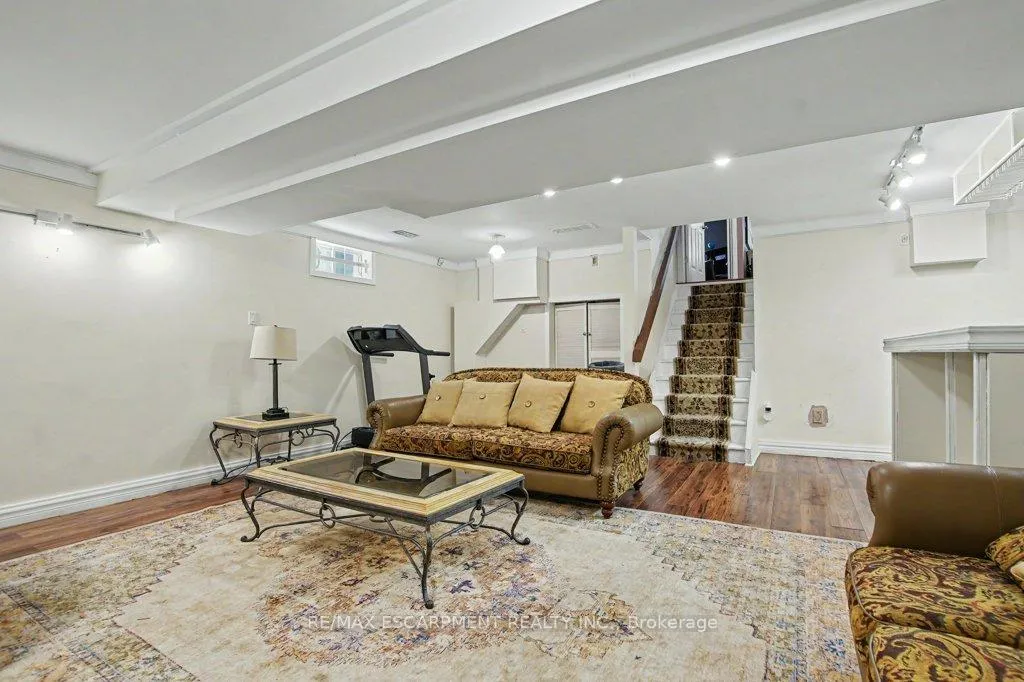 Photo 30 of 6 Theodore Drive, Hamilton, Jerome — HOMEH