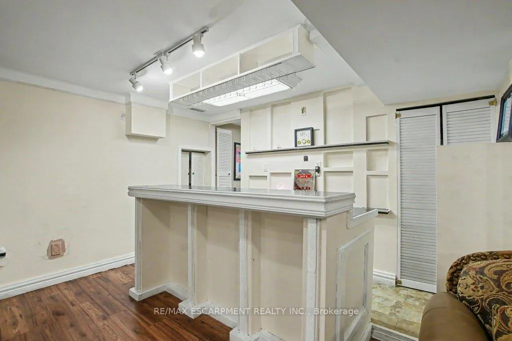Photo 31 of 6 Theodore Drive, Hamilton, Jerome — HOMEH