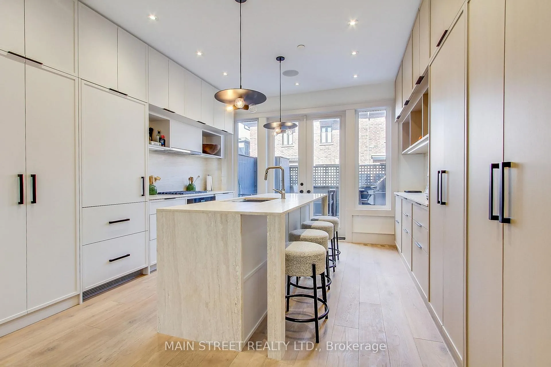 Photo 7 of Unit 27, 12 Powseland Crescent, Vaughan, West Woodbridge — HOMEH