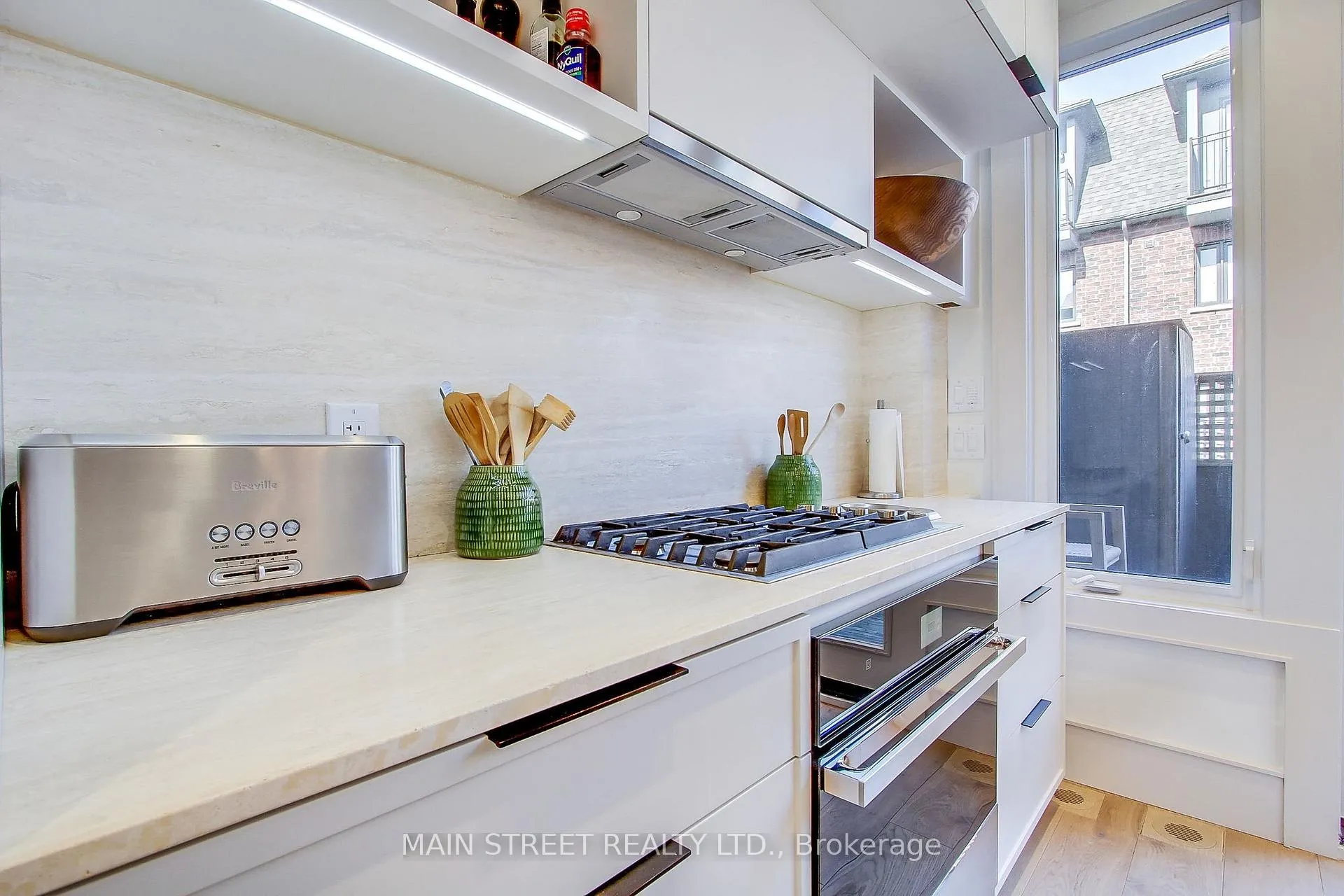 Photo 11 of Unit 27, 12 Powseland Crescent, Vaughan, West Woodbridge — HOMEH