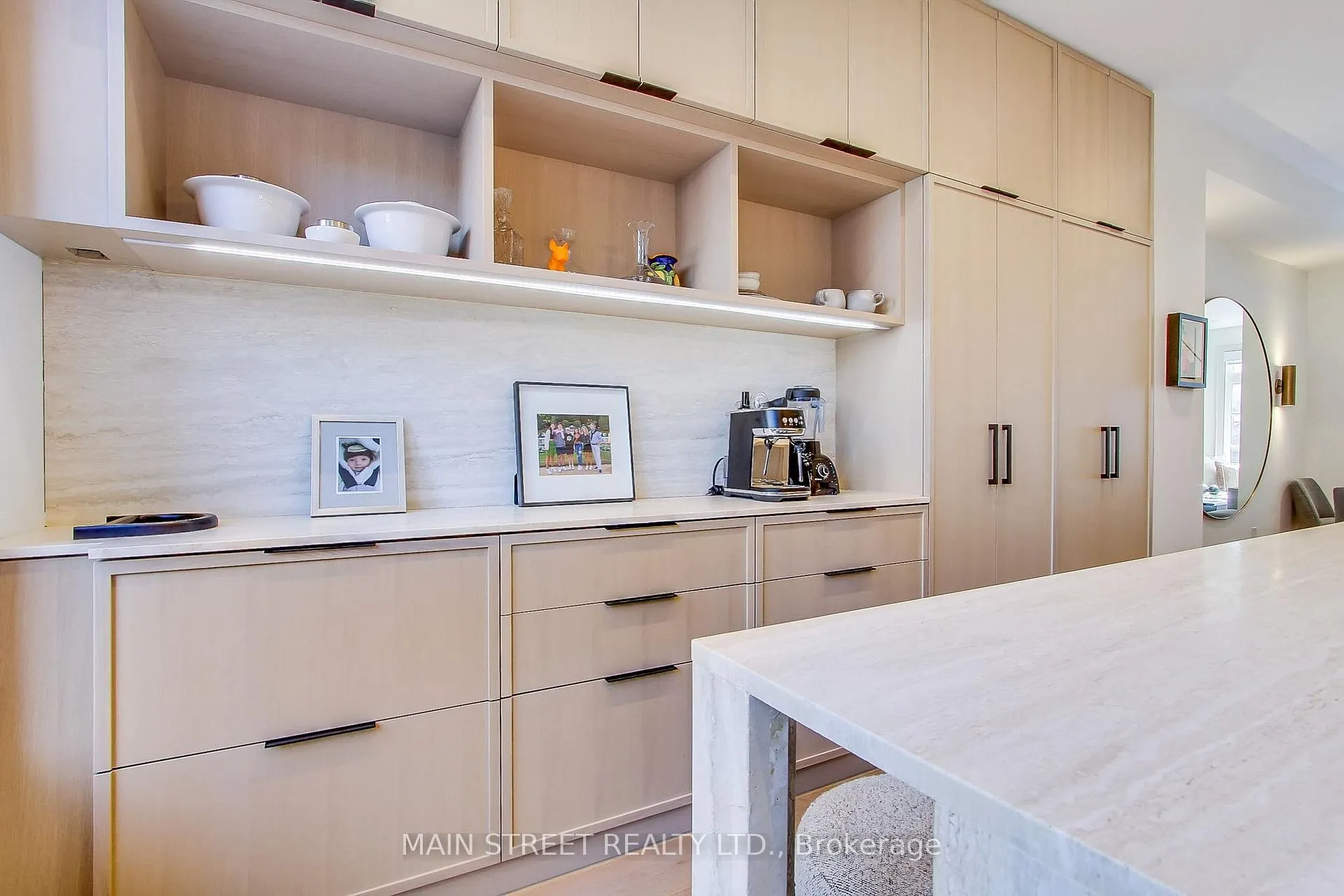 Photo 14 of Unit 27, 12 Powseland Crescent, Vaughan, West Woodbridge — HOMEH