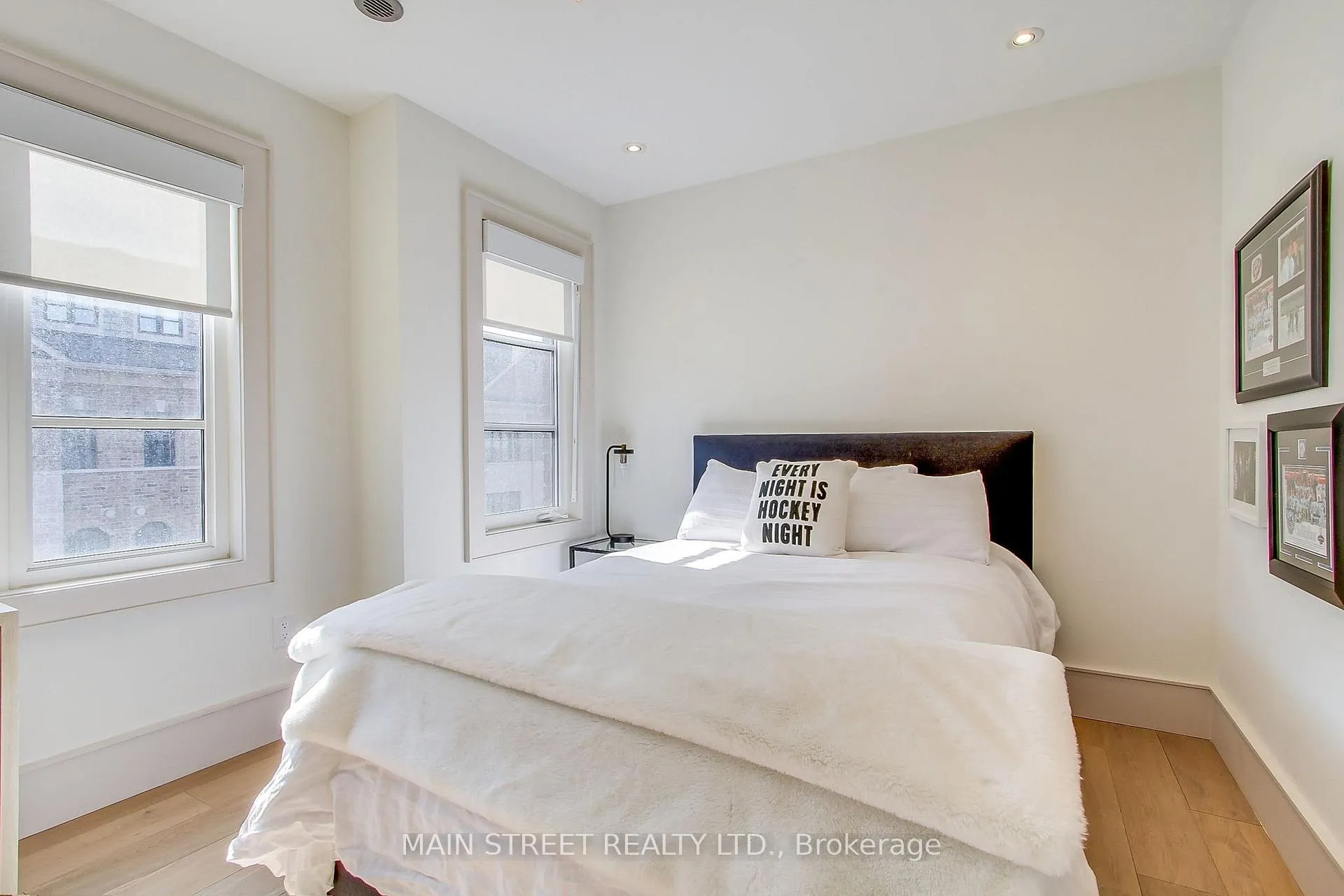 Photo 30 of Unit 27, 12 Powseland Crescent, Vaughan, West Woodbridge — HOMEH
