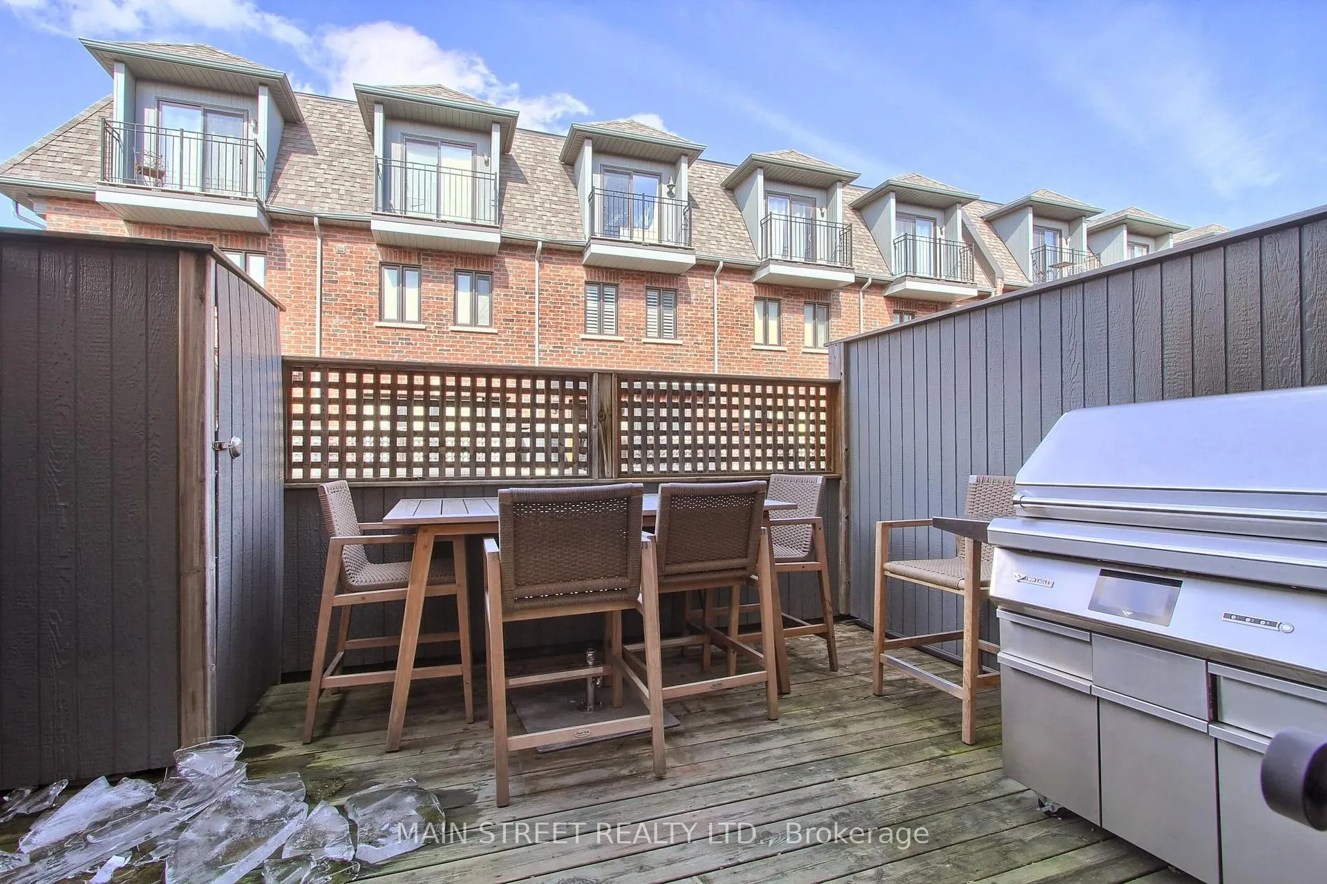 Photo 47 of Unit 27, 12 Powseland Crescent, Vaughan, West Woodbridge — HOMEH