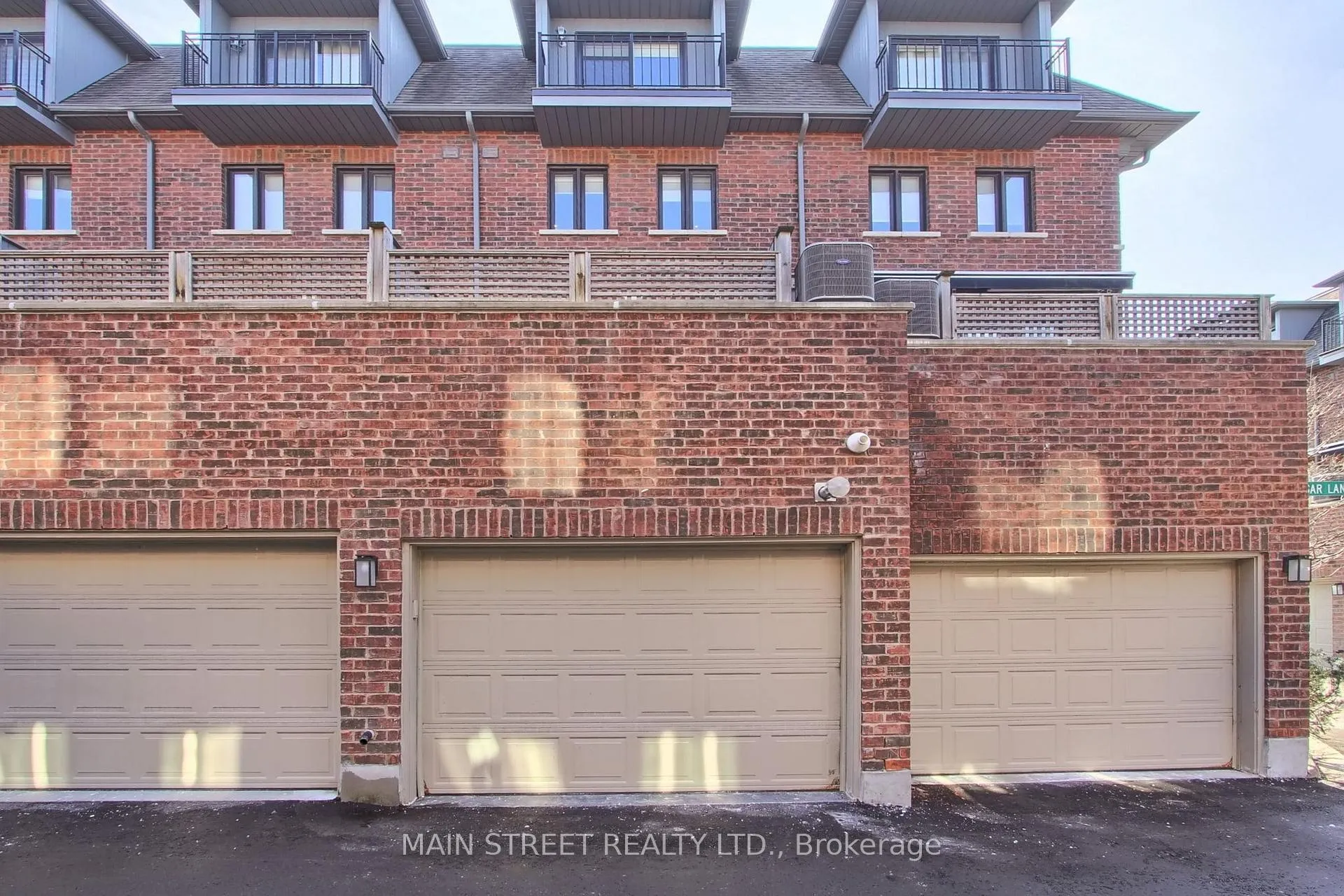 Photo 49 of Unit 27, 12 Powseland Crescent, Vaughan, West Woodbridge — HOMEH