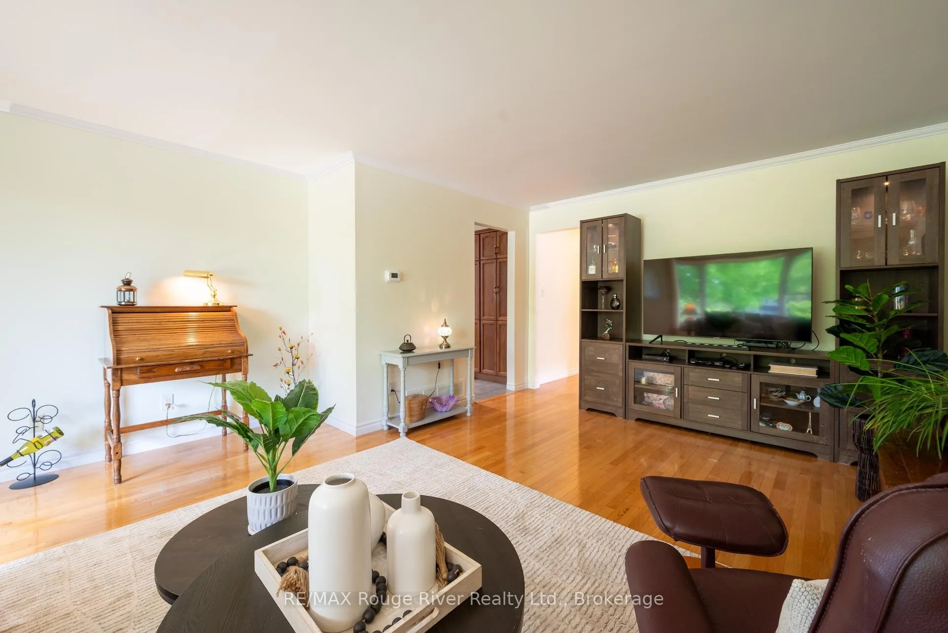 Photo 10 of 538 Willow Crescent, Cobourg — HOMEH
